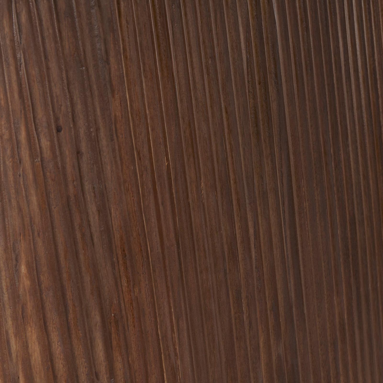 Mercana Lance Oval Dining Table