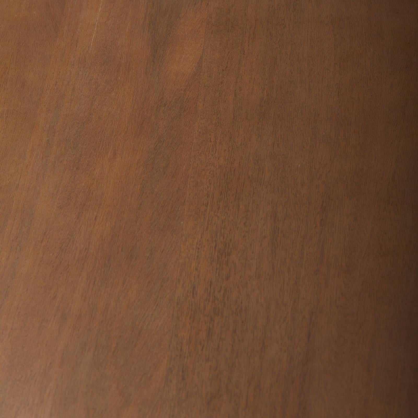 Mercana Lance Oval Dining Table