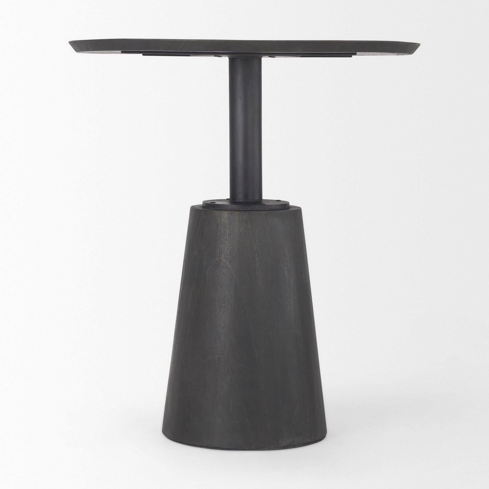 Mercana Maxwell Round Accent Pedestal Bistro Table