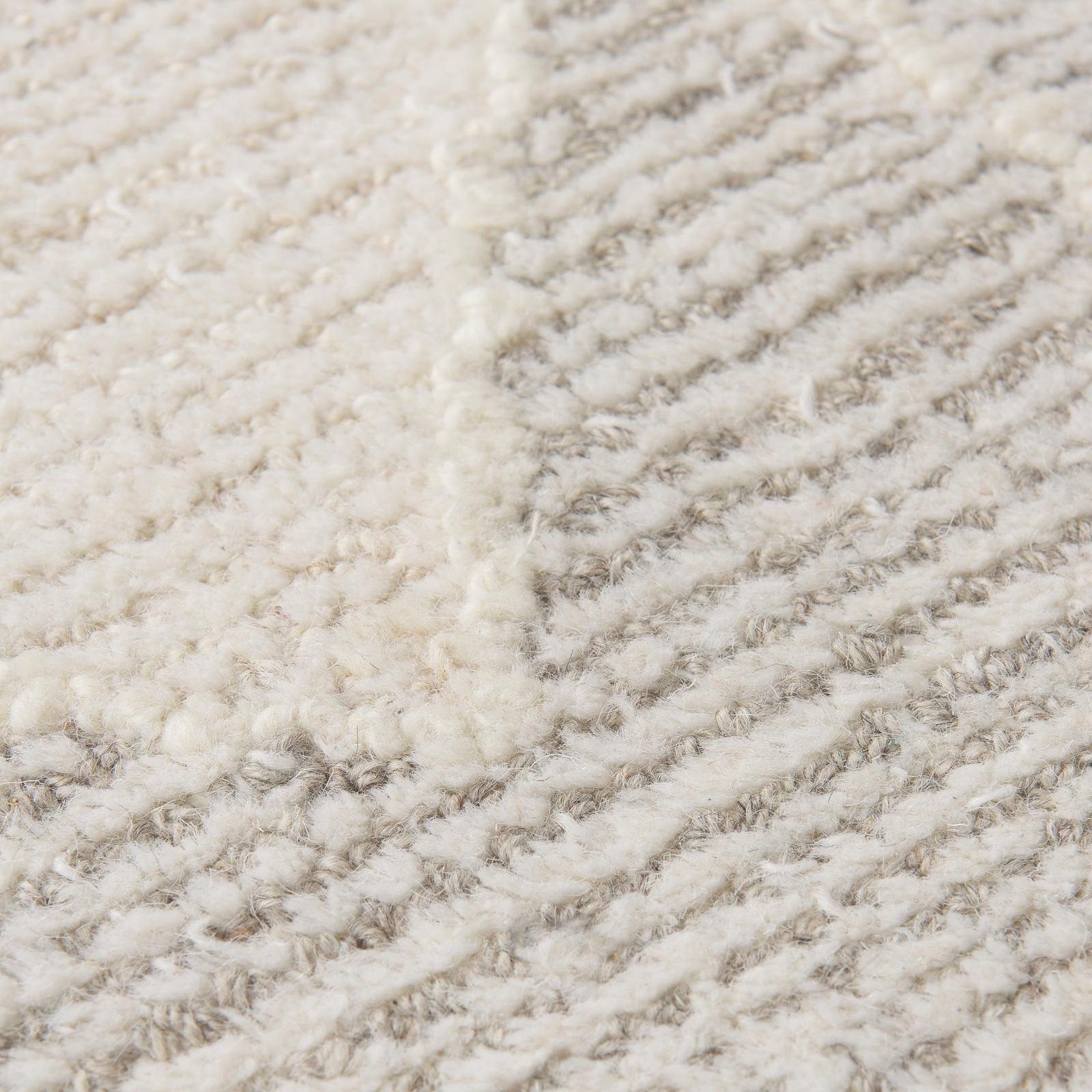 Mercana Kolt Neutral Geometric Patterned Wool Area Rug Clearance