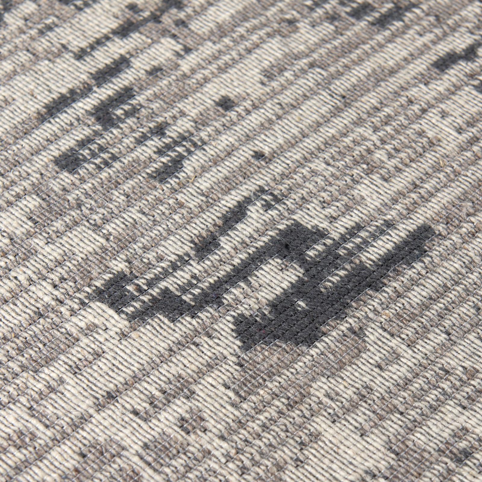 Mercana Greyson Gray Area Rug Clearance