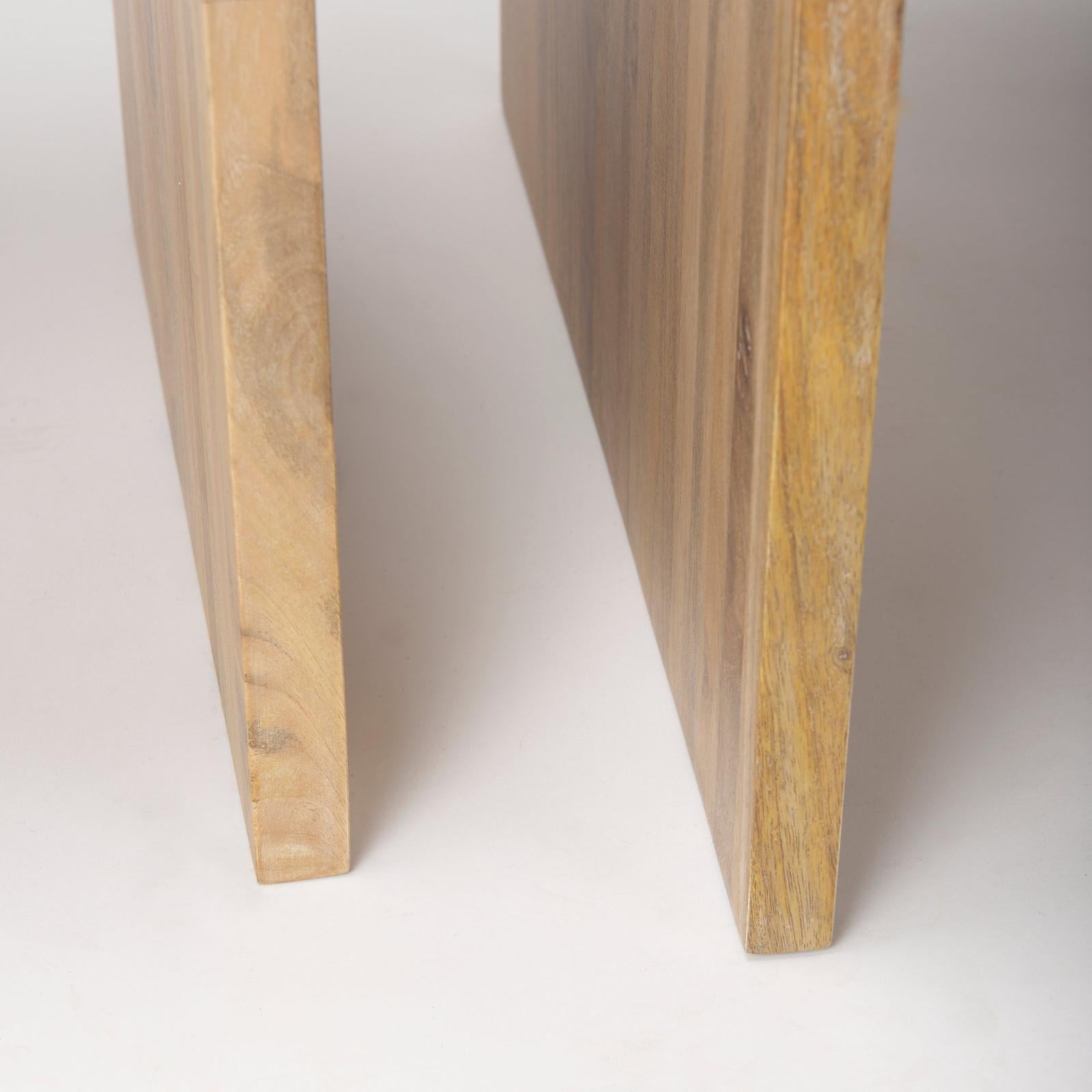 Mercana Chloe Cottage Wood Nesting Accent Tables- Set of 2