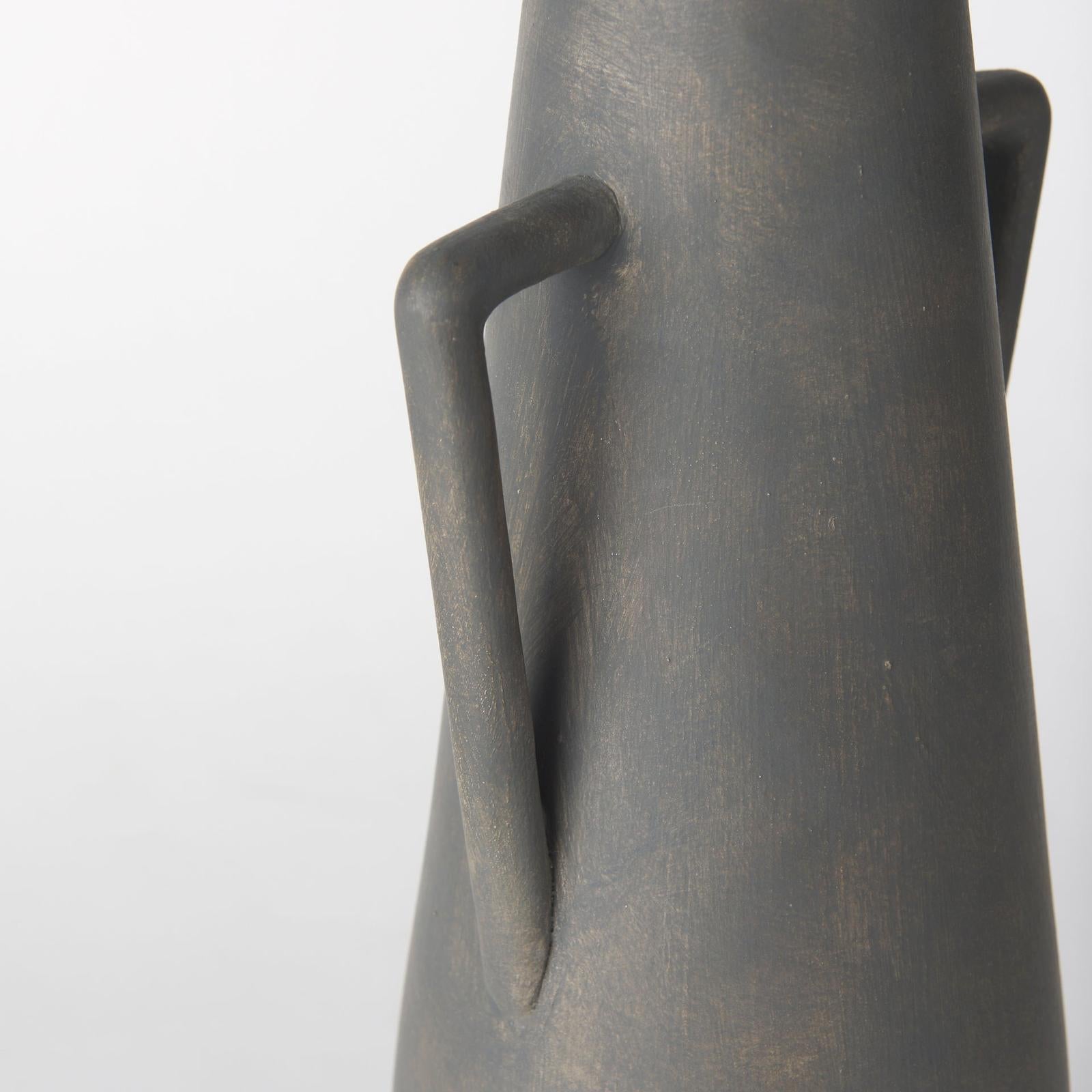 Mercana Kilian Brown-Gray Double Ear Vase
