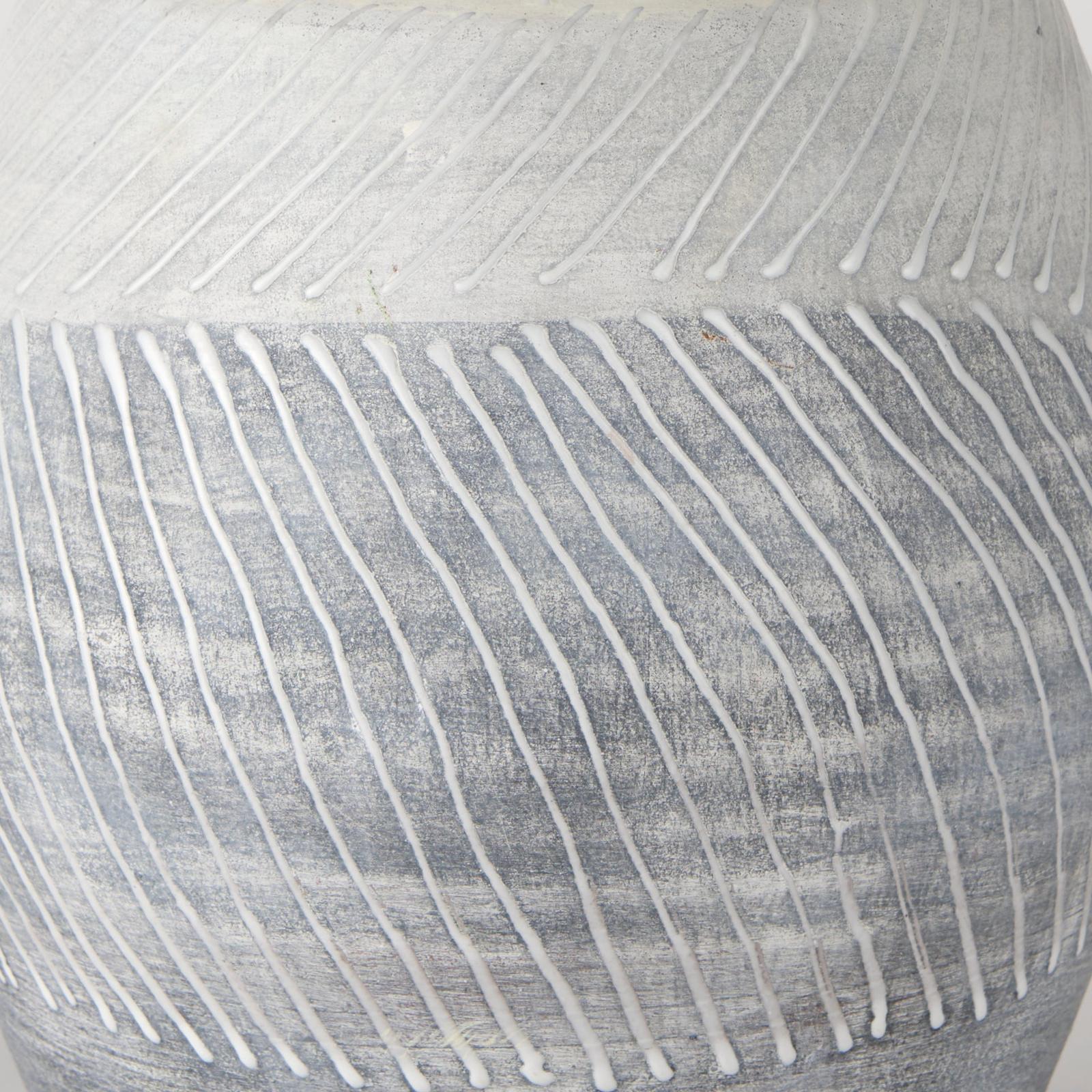Mercana Blume Off-White w/ Gray Textured Vase