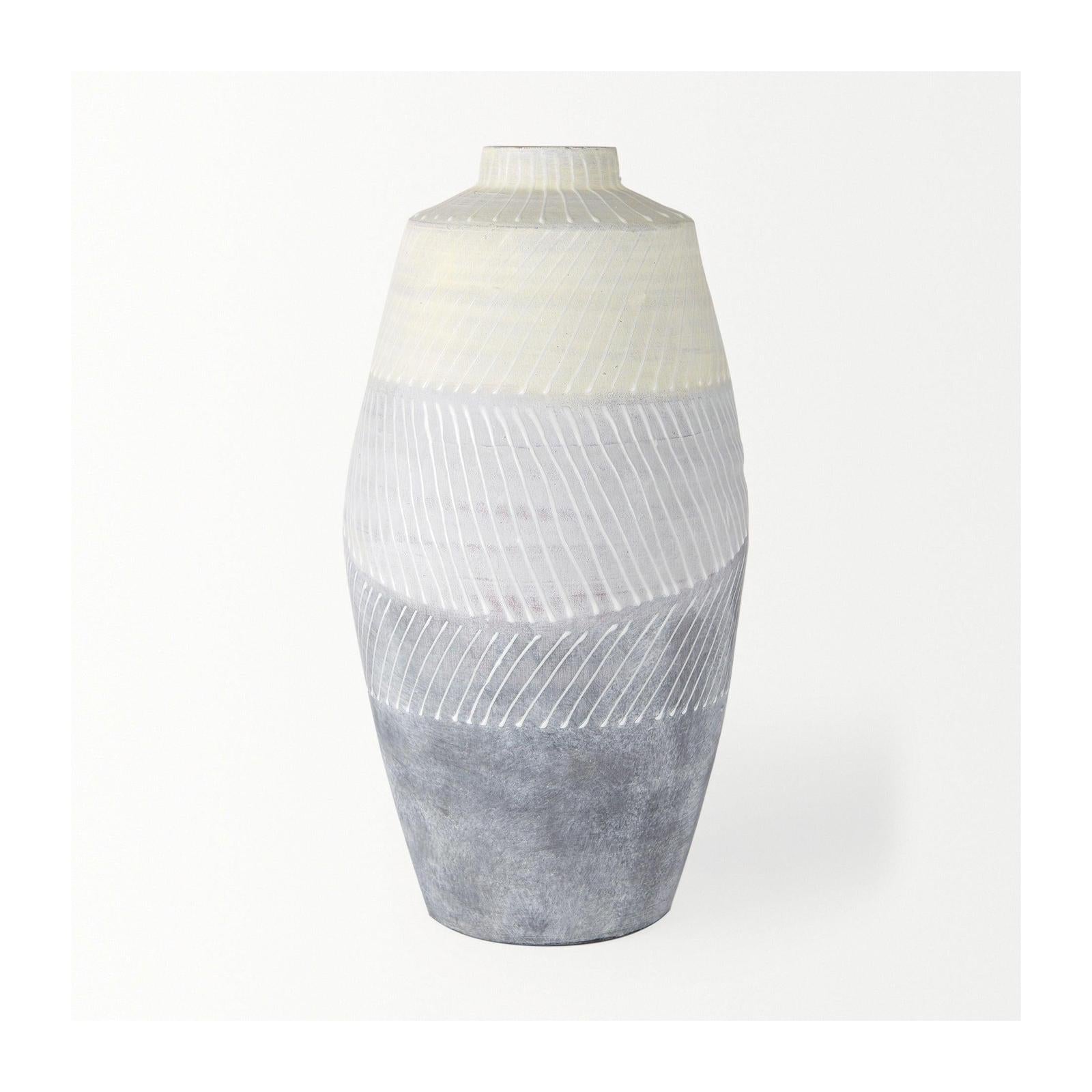 Mercana Blume Off-White w/ Gray Textured Vase