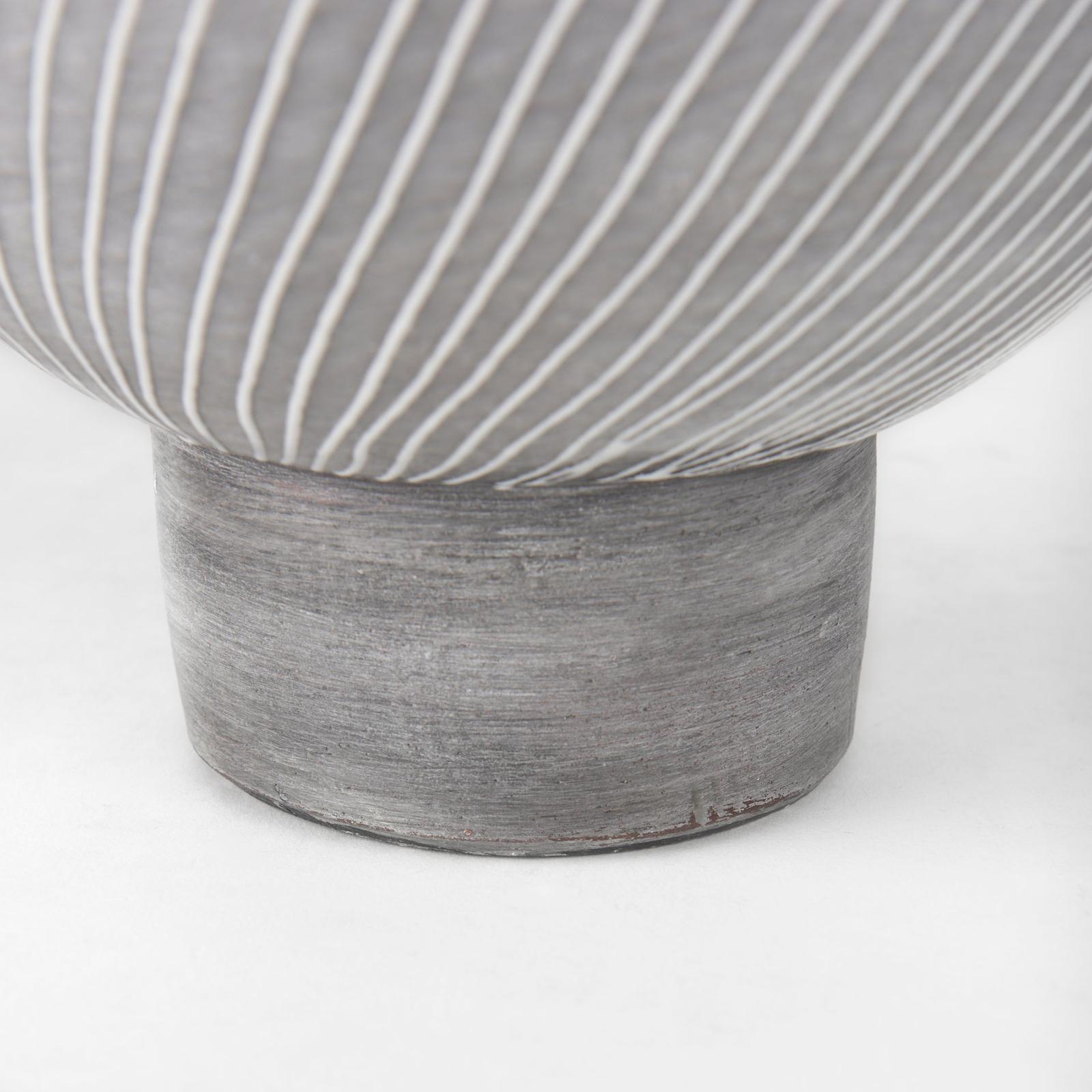 Mercana Blume Off-White w/ Gray Textured Vase