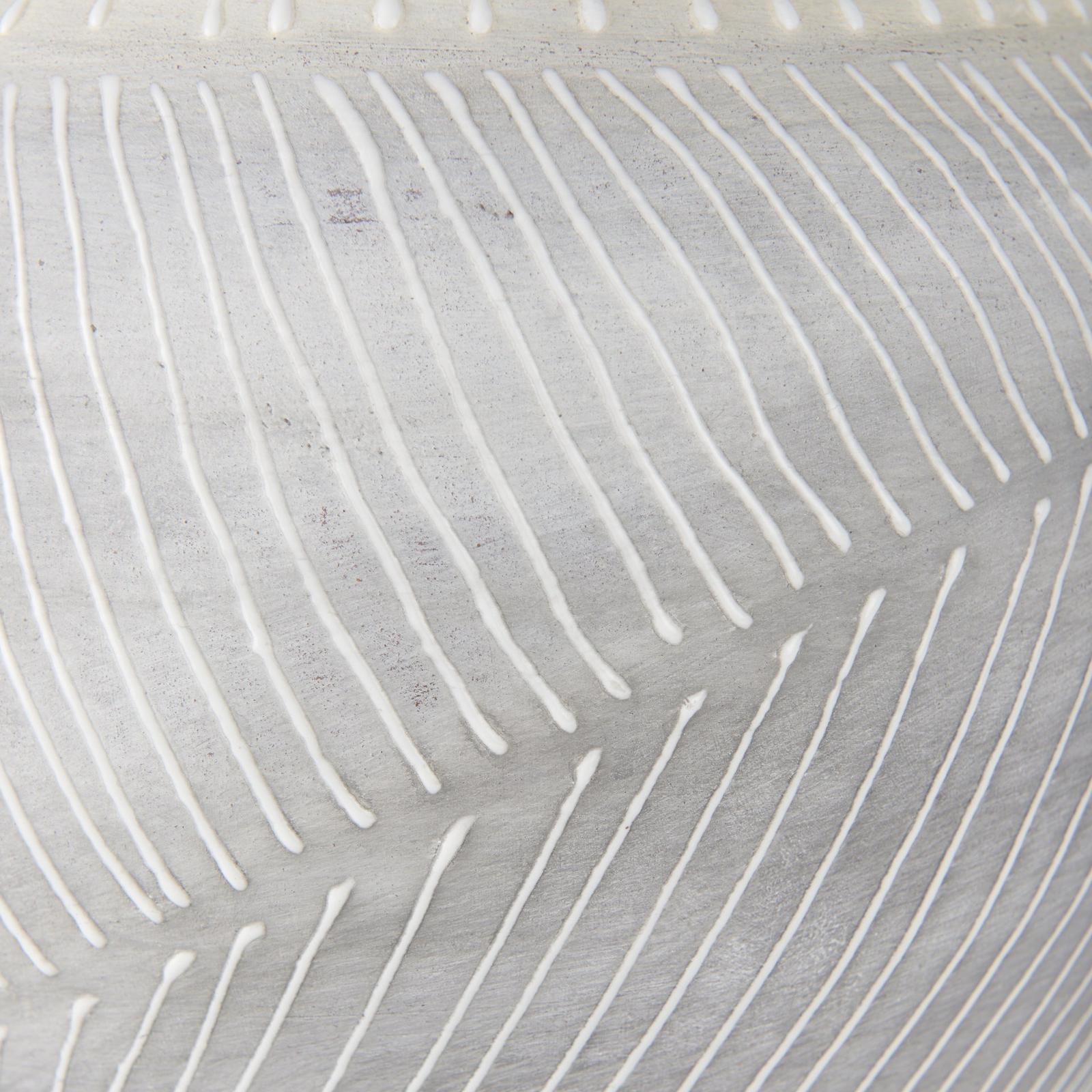 Mercana Blume Off-White w/ Gray Textured Vase
