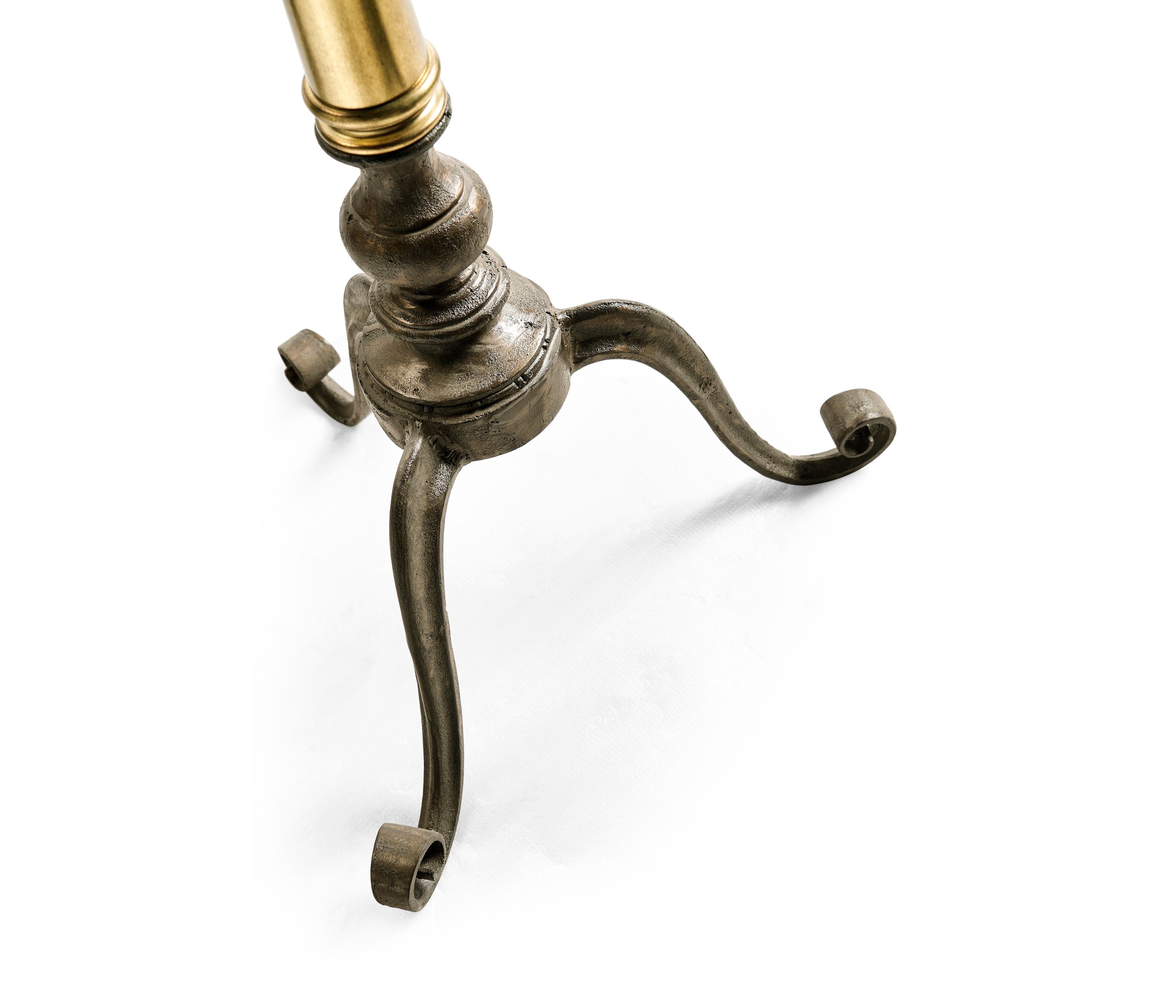 Jonathan Charles Anitque Brass End Table ( 500062-ABF )