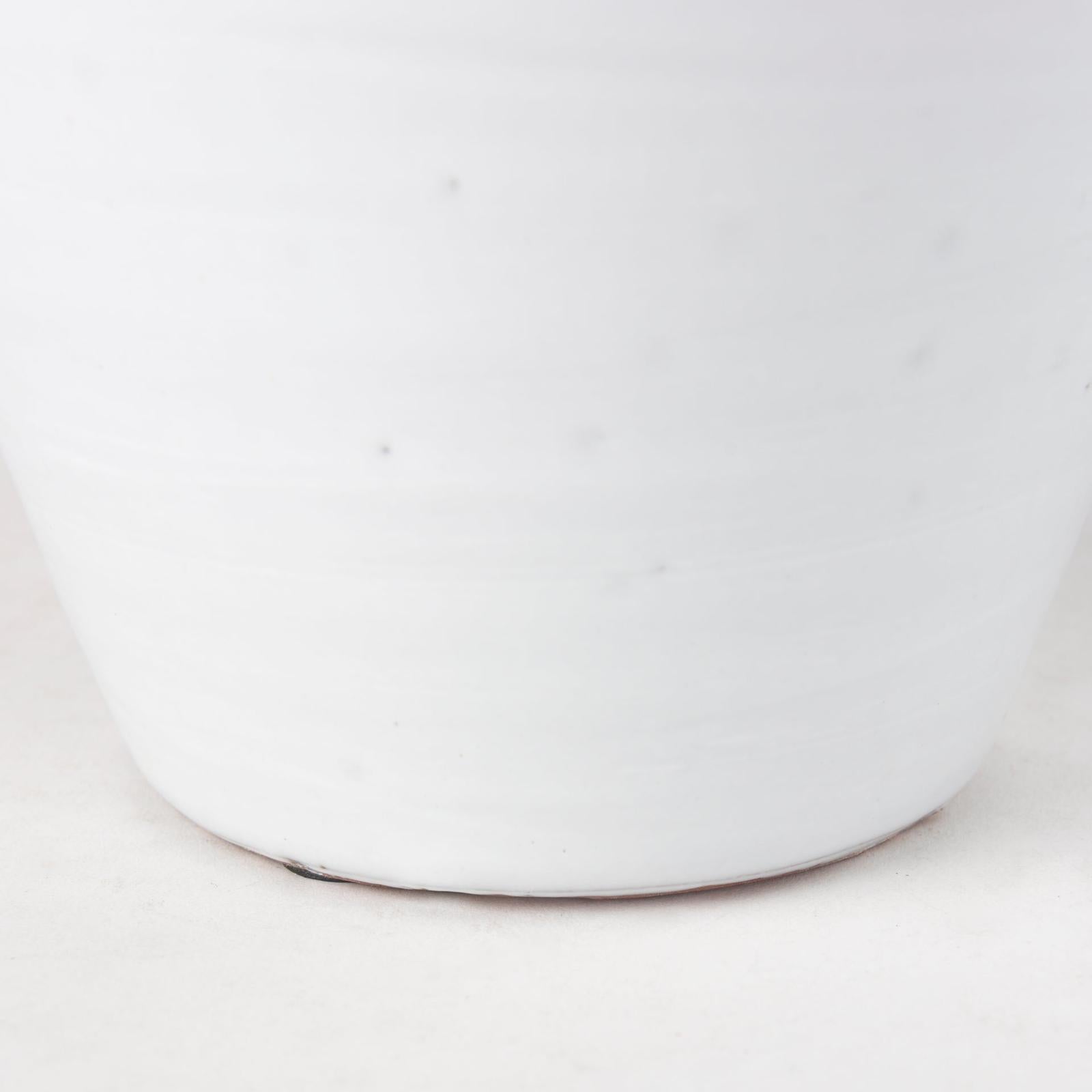 Mercana Basin Off-White Glazed Vase