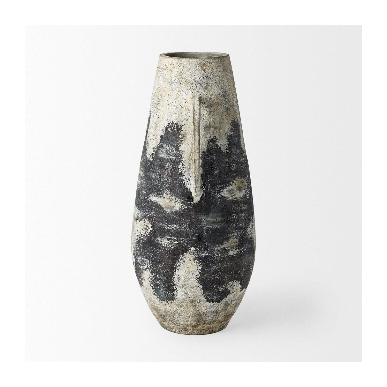 Mercana Boscia Double Ear Floor Vase