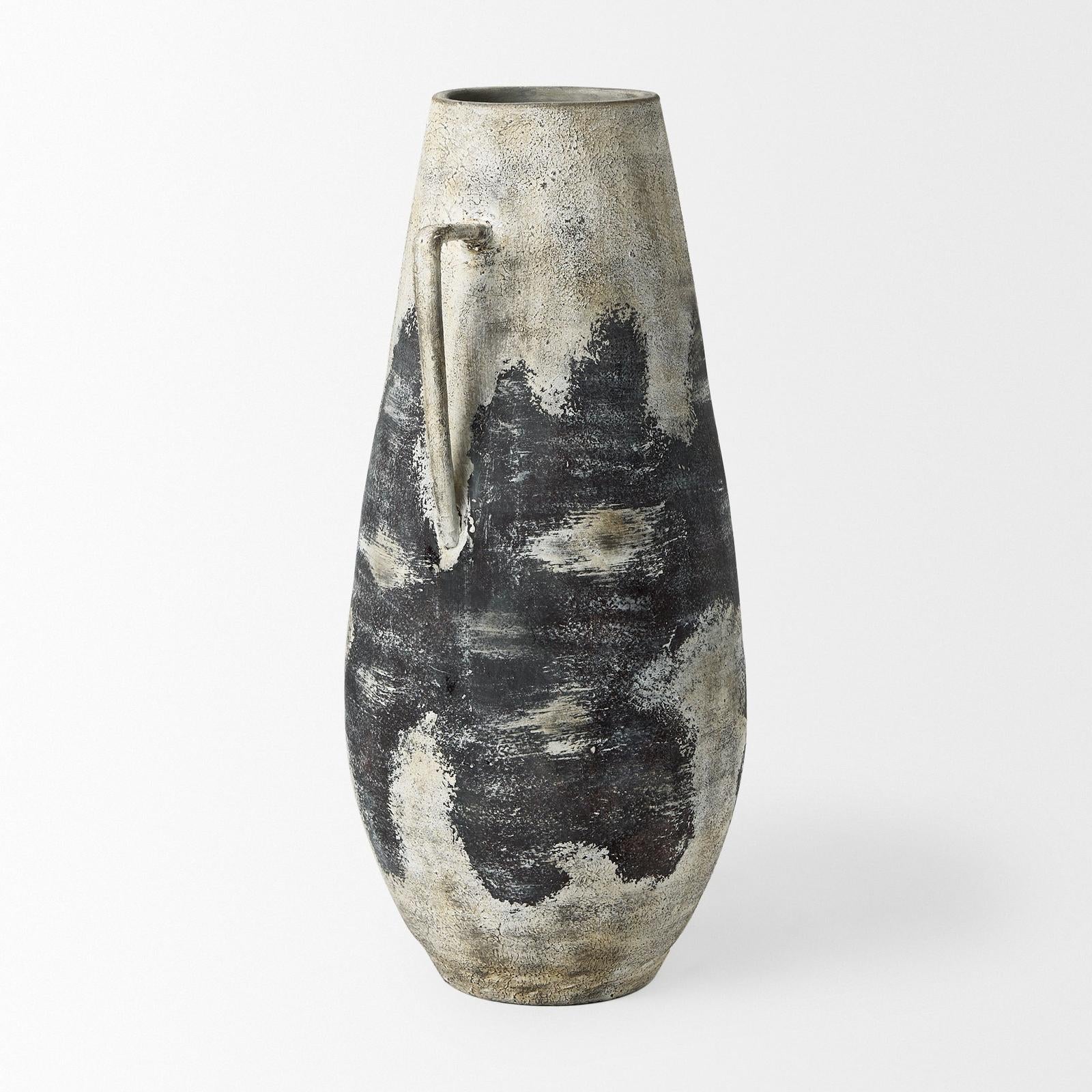 Mercana Boscia Double Ear Floor Vase