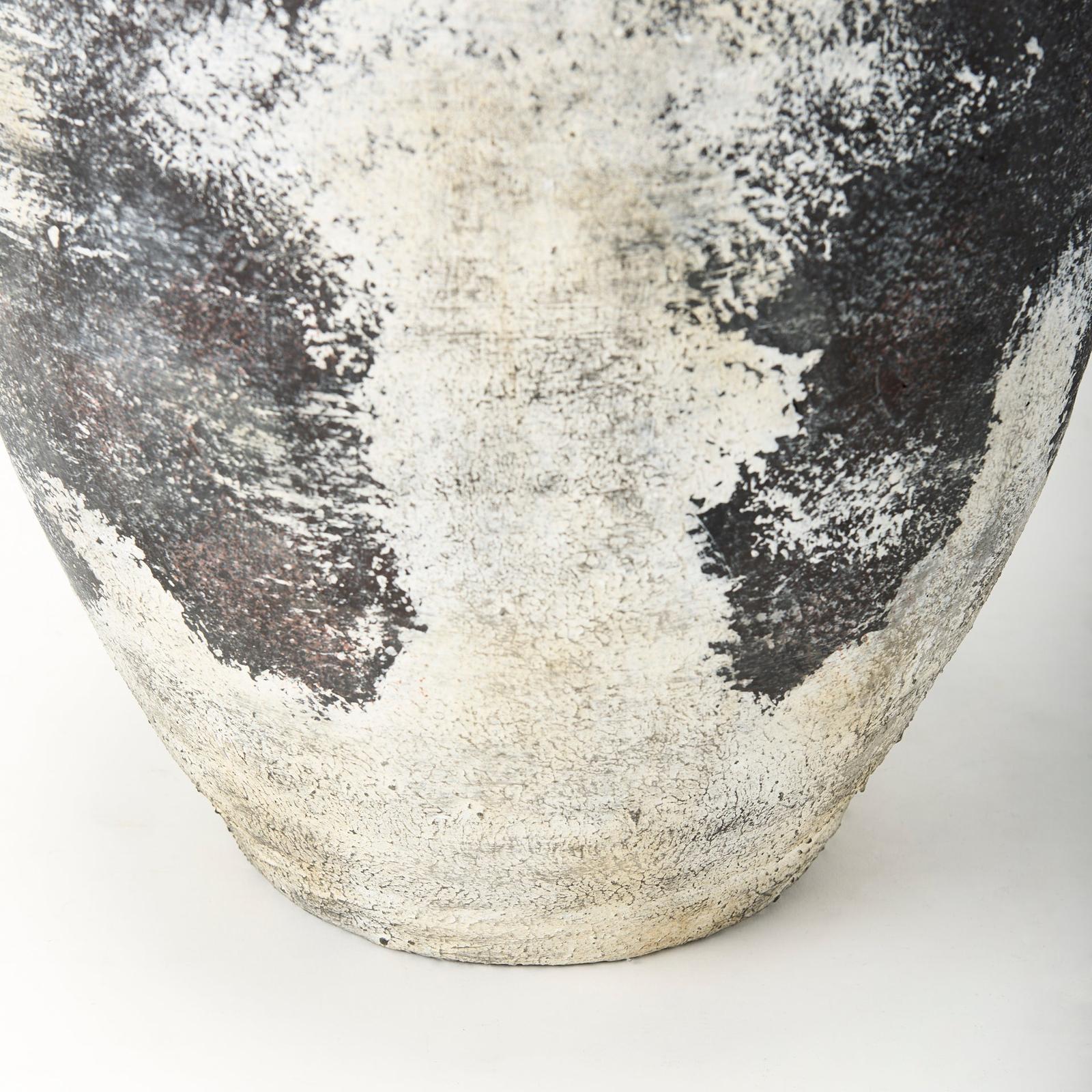 Mercana Boscia Double Ear Floor Vase