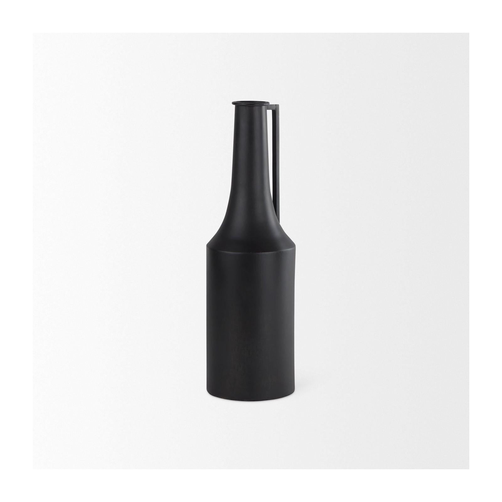 Mercana Aubrey Iron Jug Vase