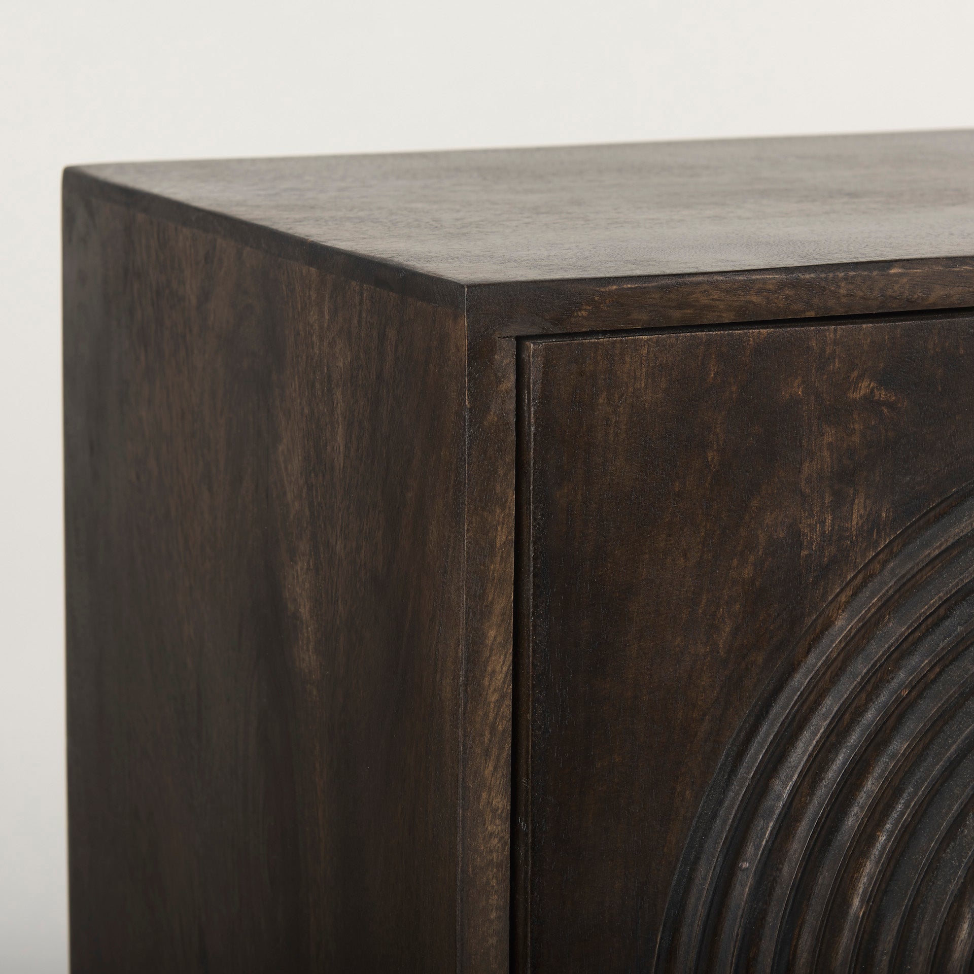 Mercana Tucker Wood w/ Carved Arch Pattern 4 Door Sideboard