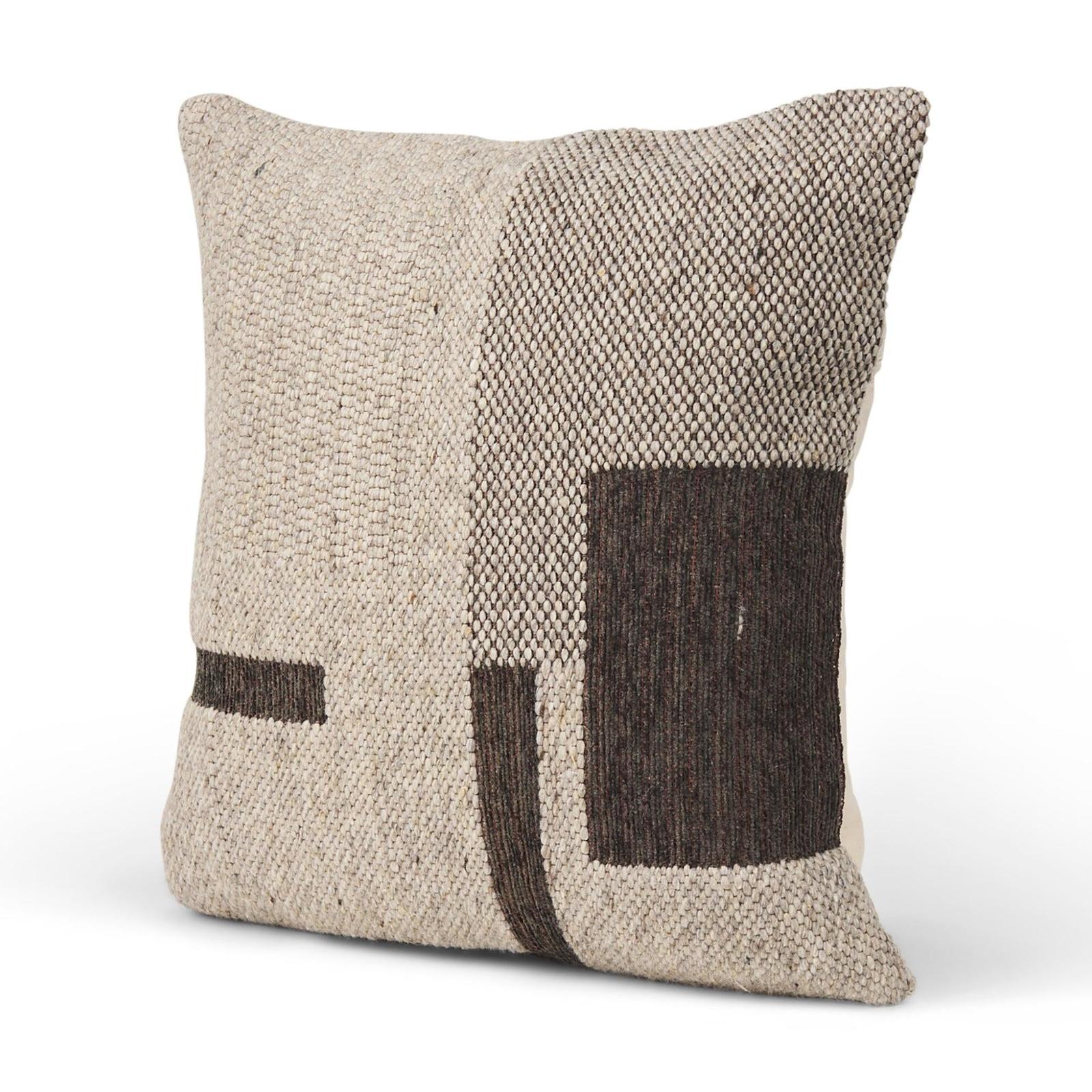 Mercana Kyle Pillow Cover