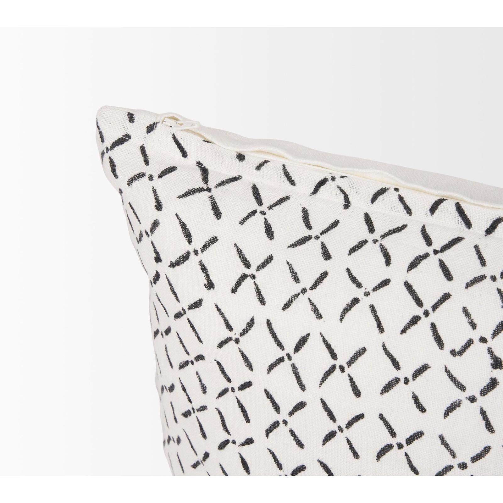 Mercana Jayden Cream w/ Black Print Linen Decorative Pillow Cover Clearance