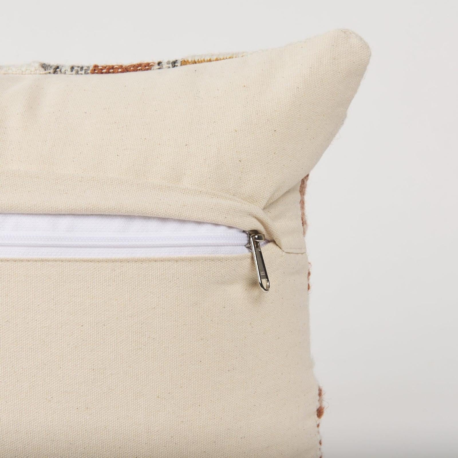 Mercana Kenzie Pillow Cover