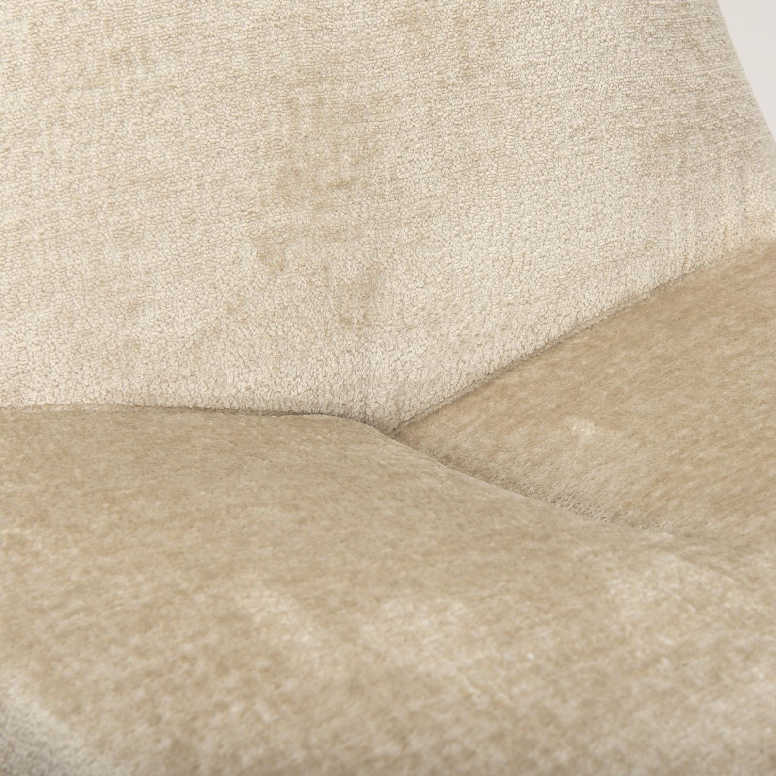 Mercana Beverly Accent Chair Clearance