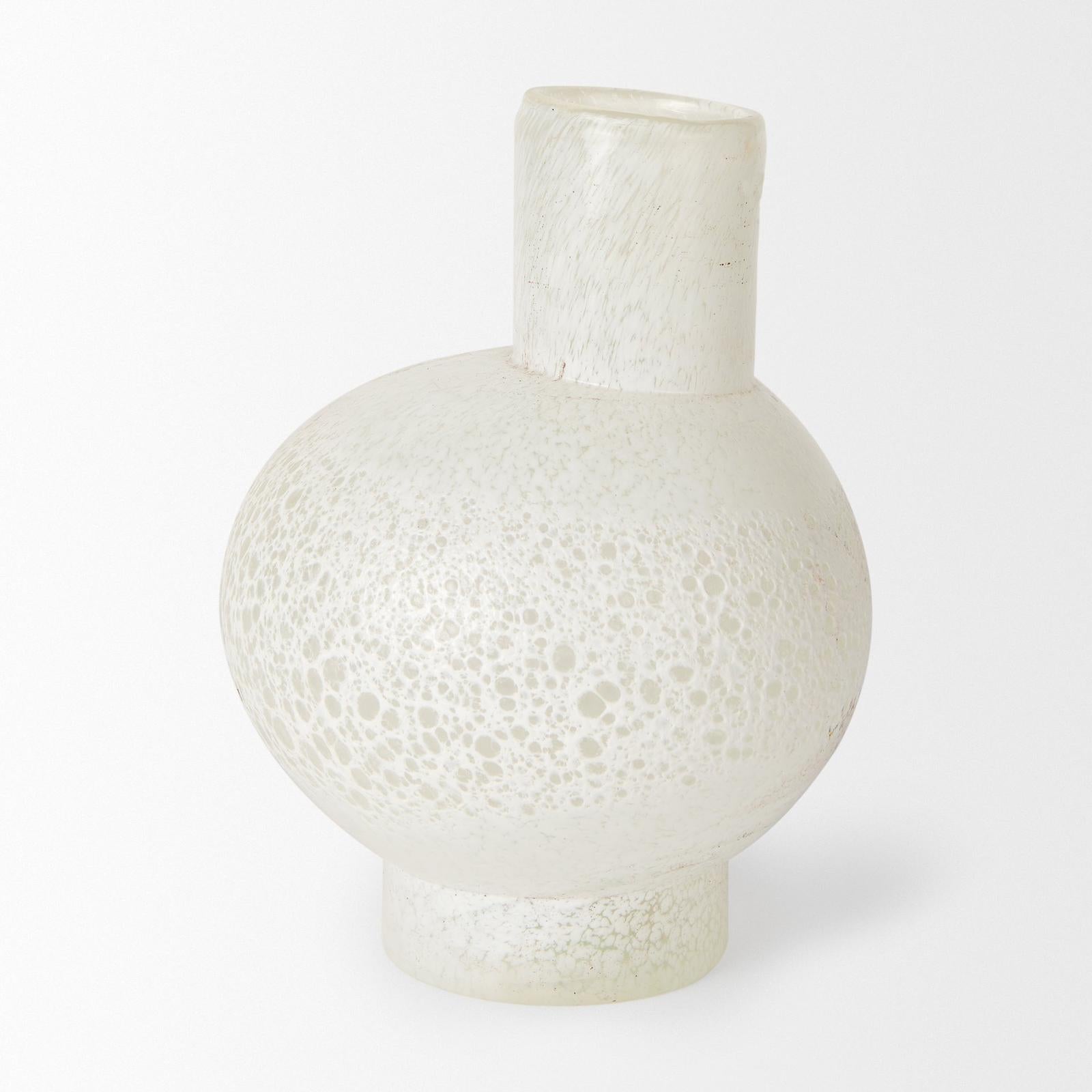 Mercana Heket White Glass Vase