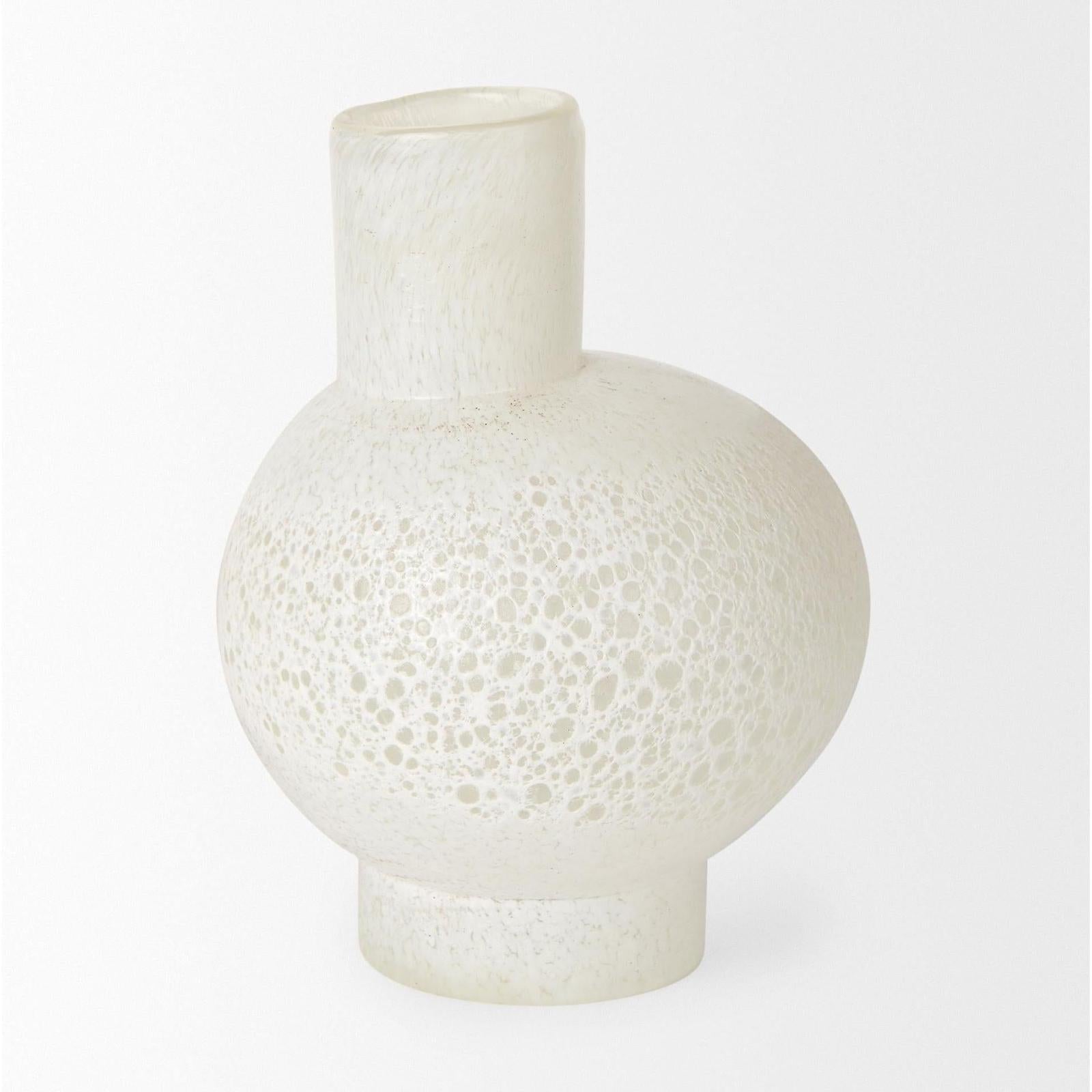 Mercana Heket White Glass Vase