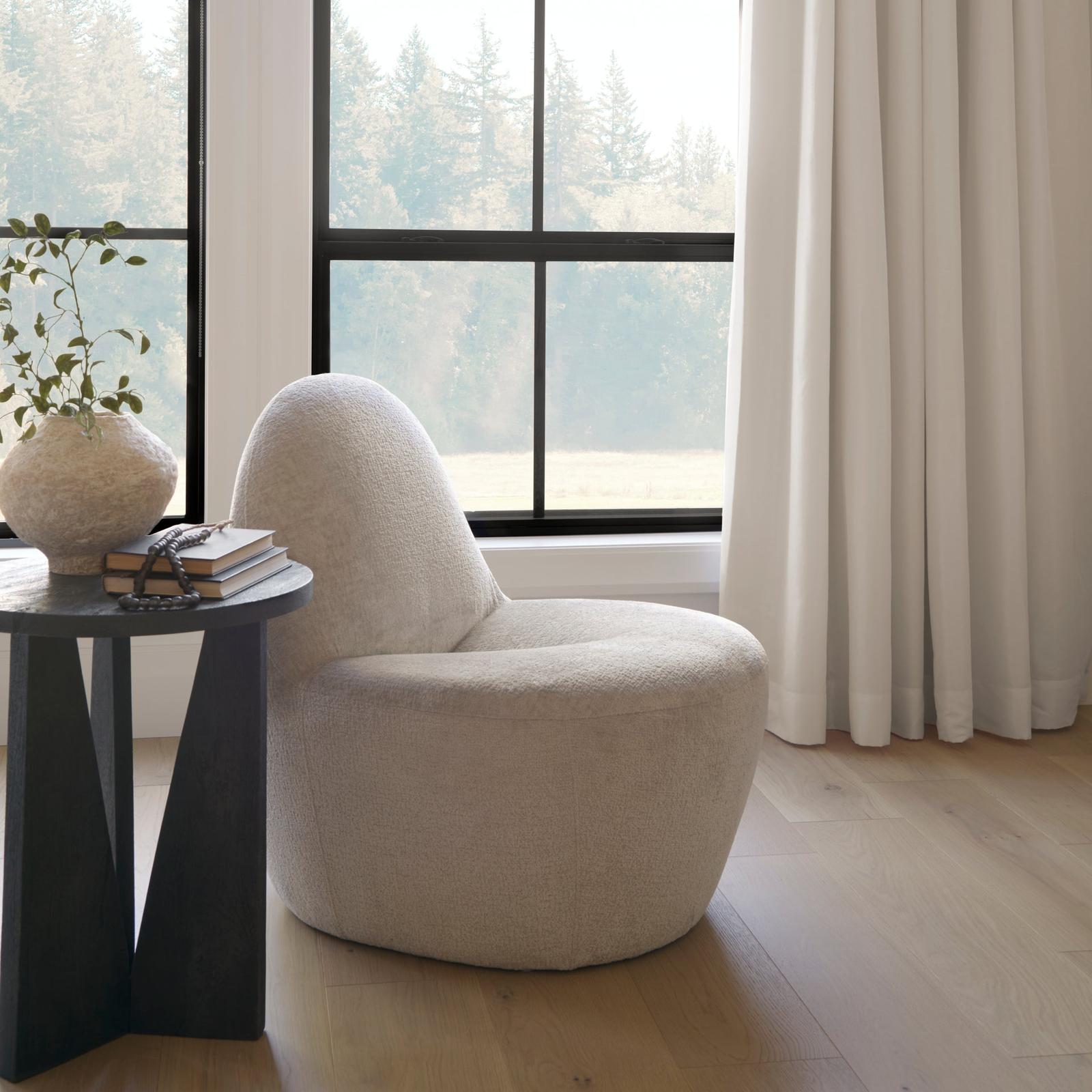 Mercana Beverly Accent Chair Clearance
