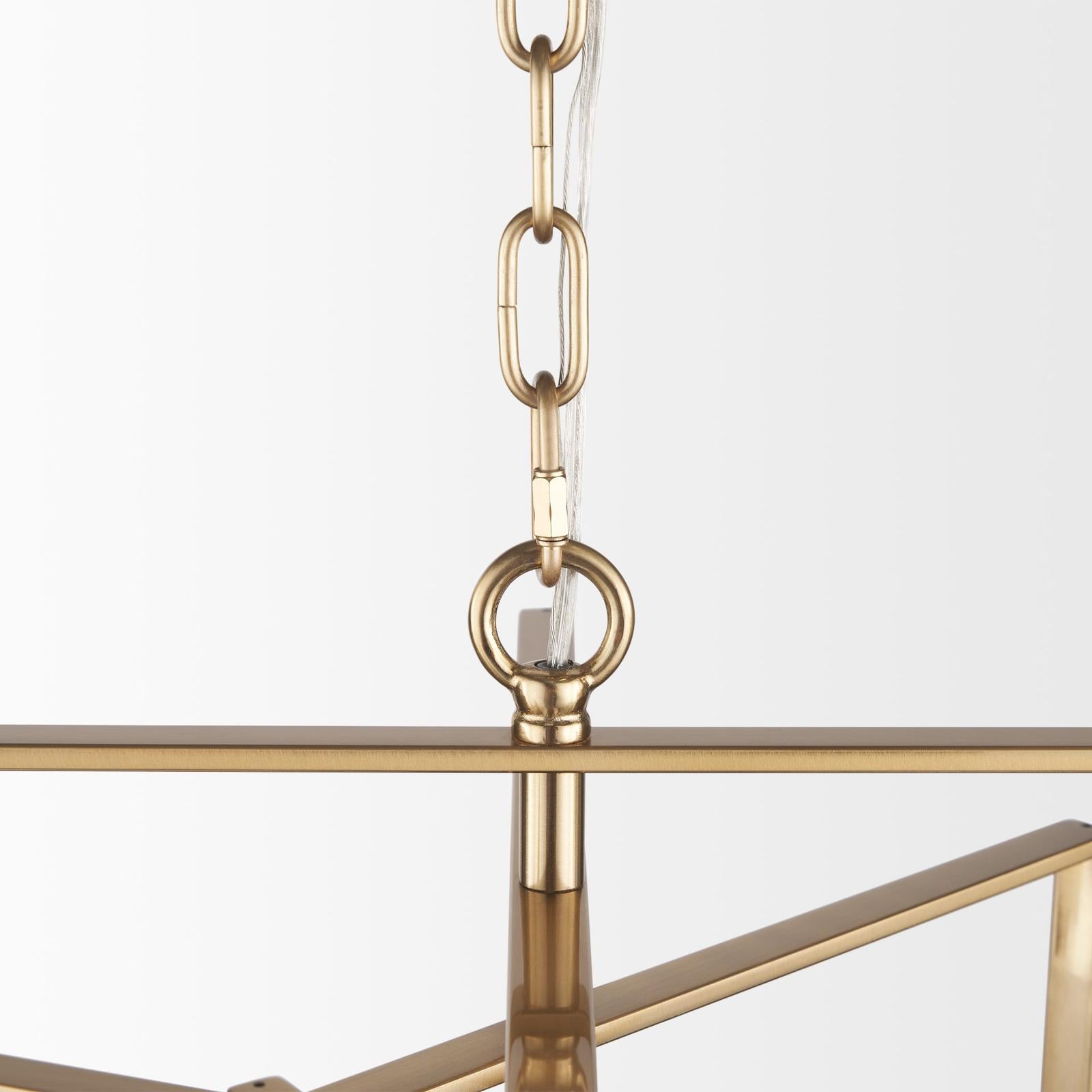 Mercana Colleen Antiqued Gold Metal 4-Light Chandelier