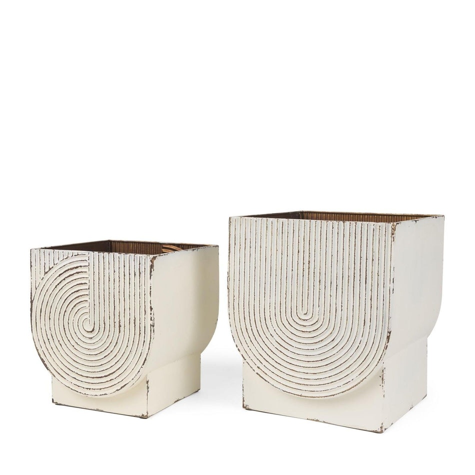 Mercana Medina Off White w/ Gold Antiquing Metal Planters - Set of 2