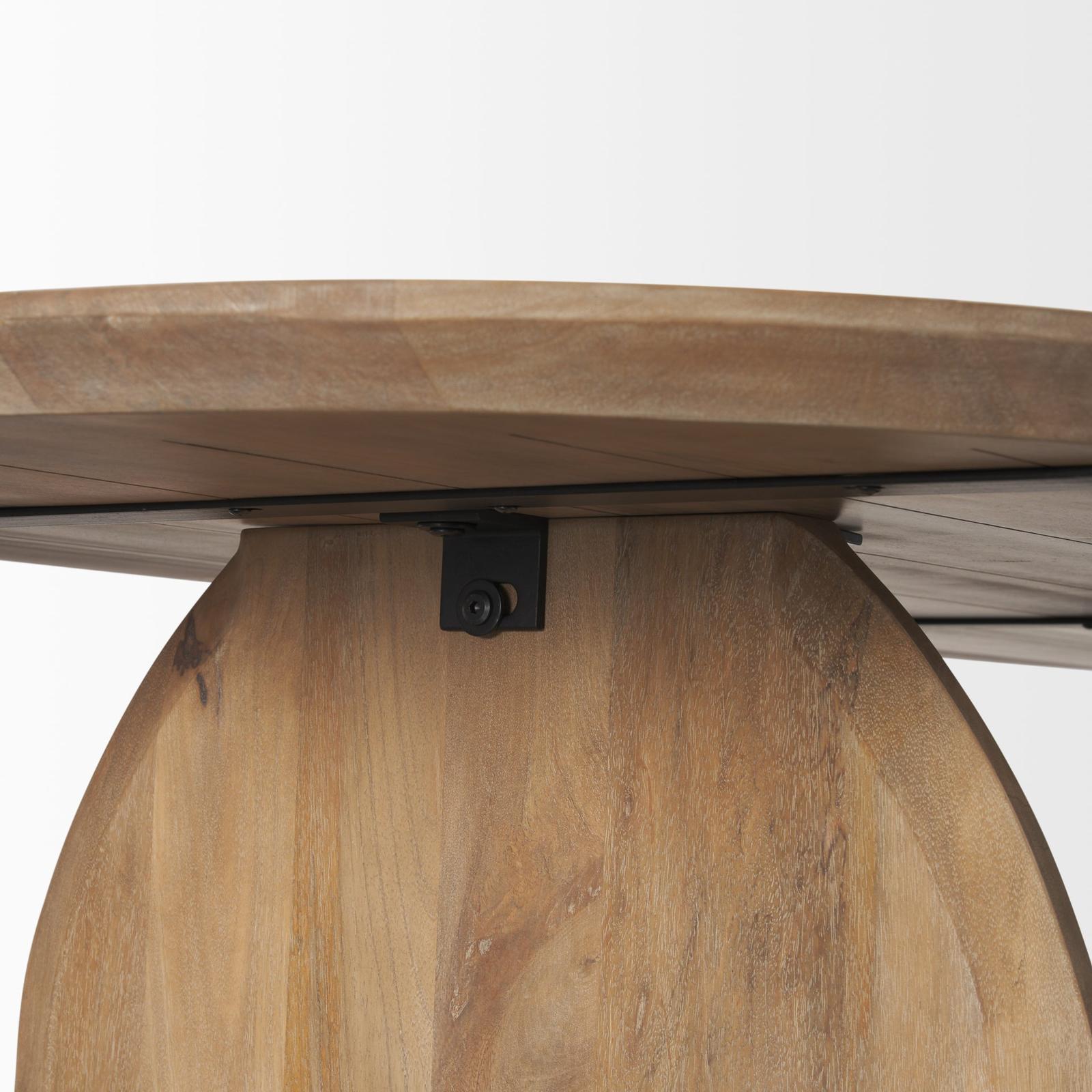 Mercana Isla Oval Dining Table