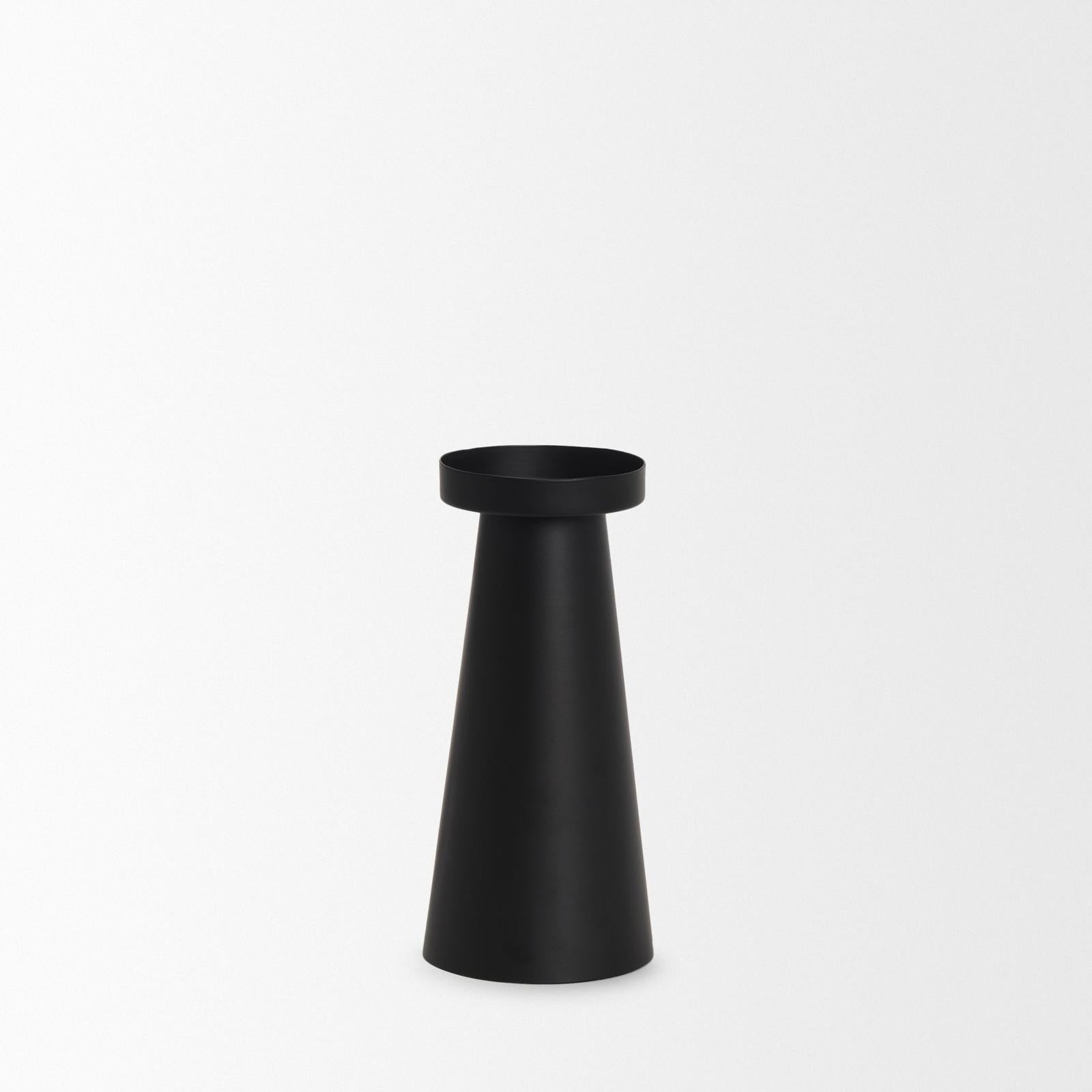 Mercana Quadir Matte Black Metal Candle Holder