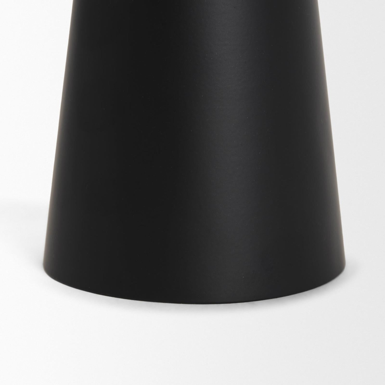 Mercana Quadir Matte Black Metal Candle Holder