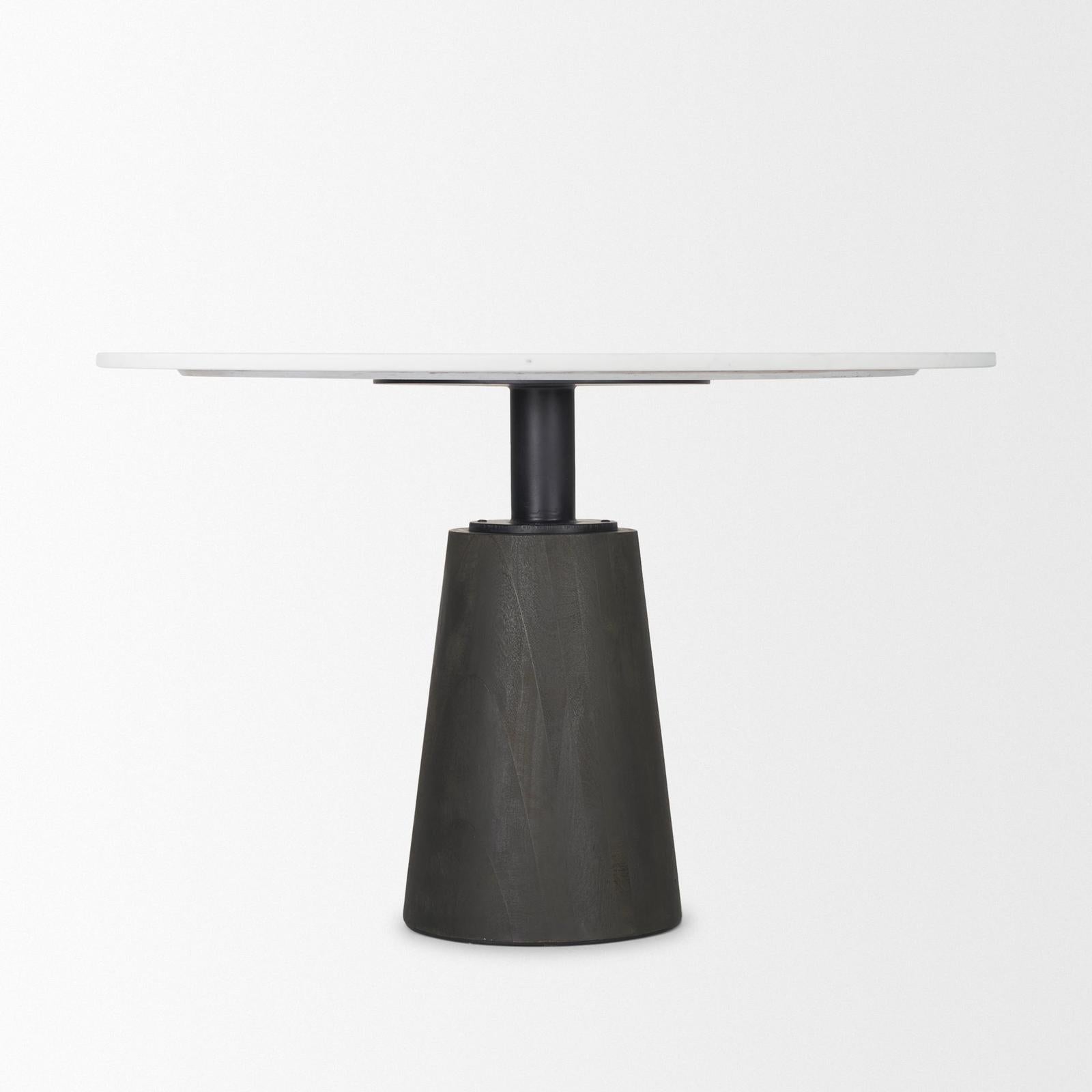 Mercana Maxwell Round Accent Pedestal Bistro Table