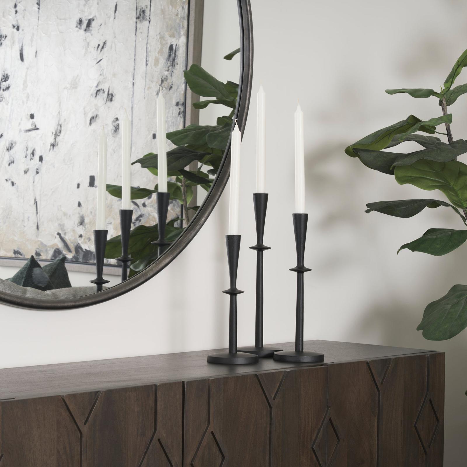 Mercana Qwin Matte Black Cast Aluminum Candle Holder