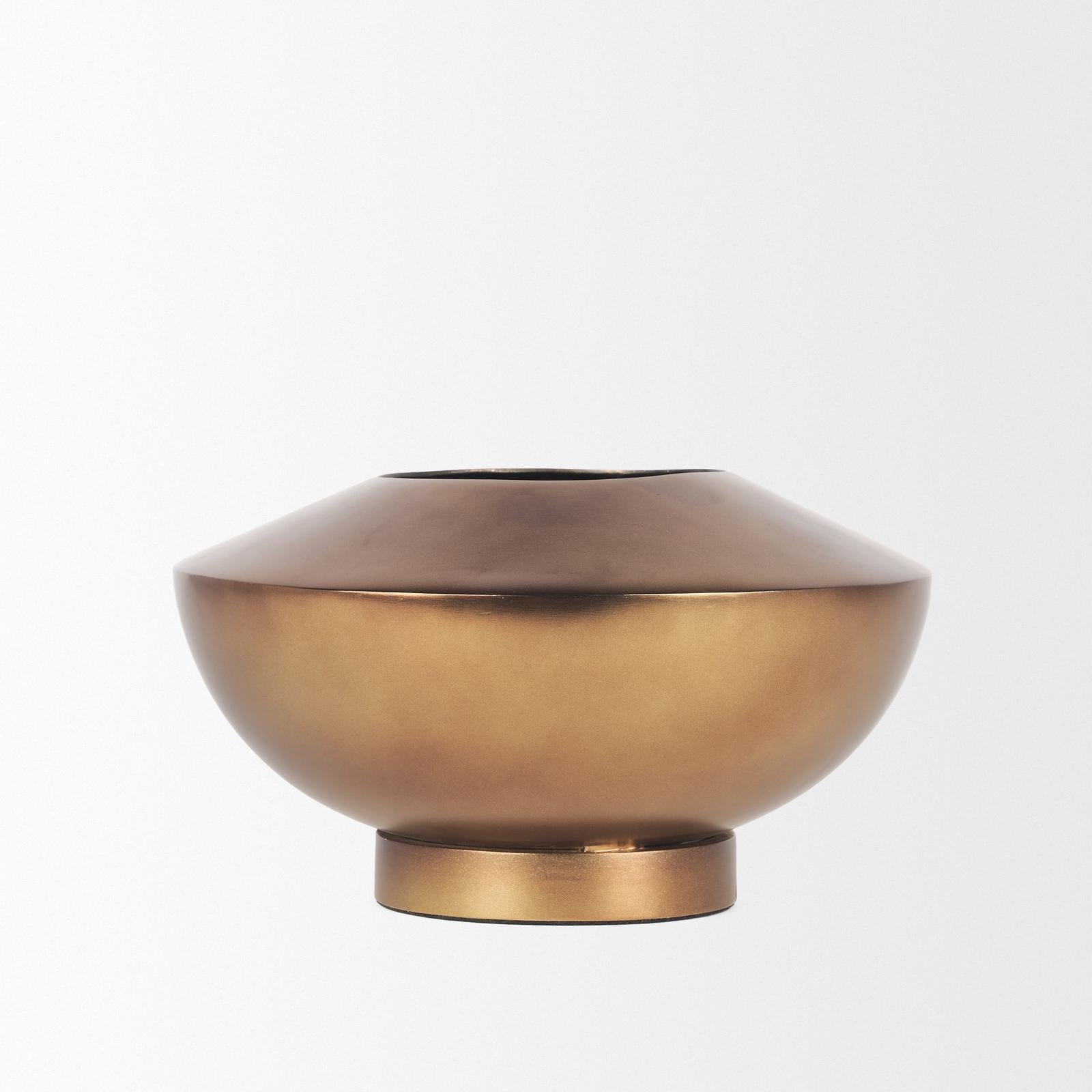 Mercana Quiana Gold Metal Vase