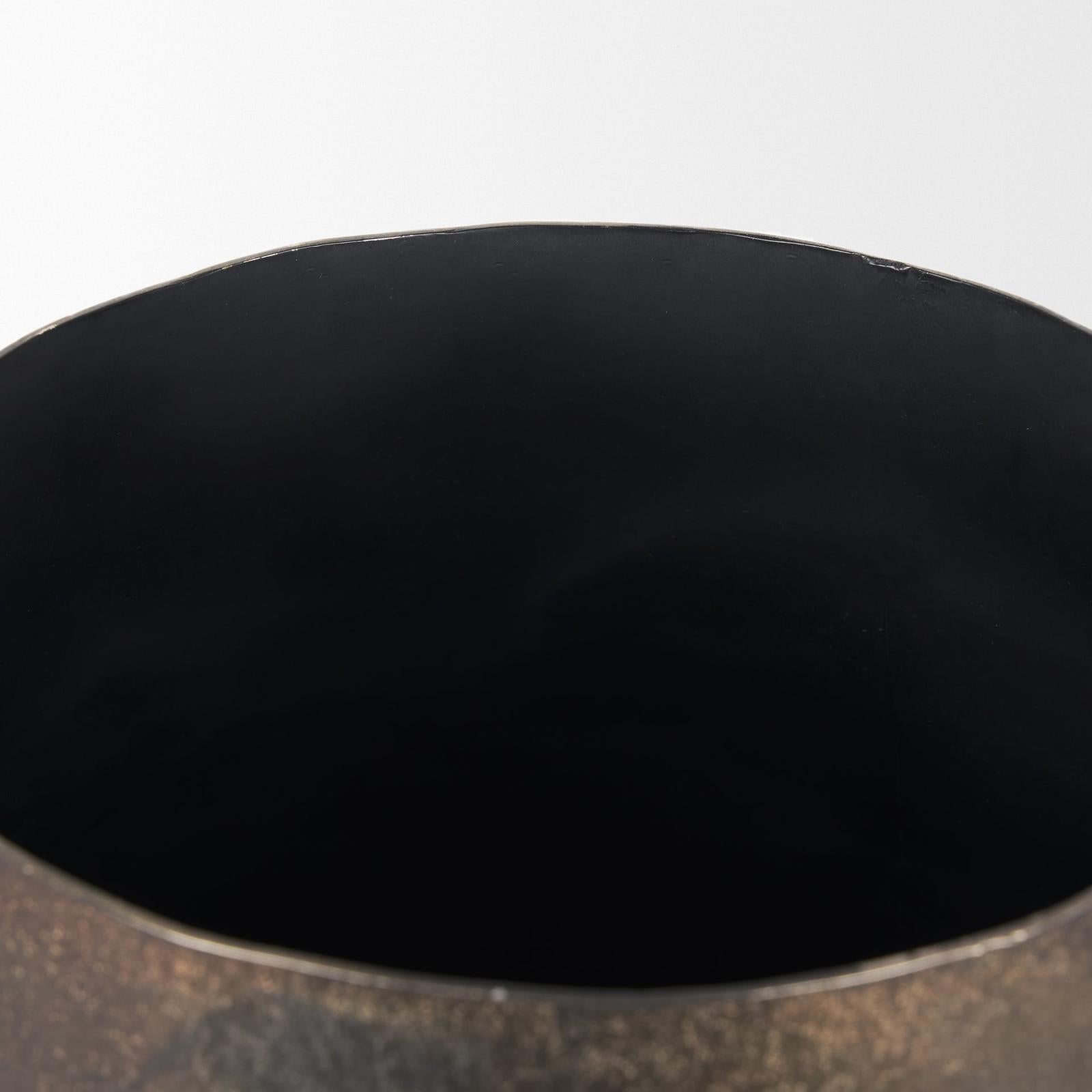Mercana Quade Gold Metal Planter