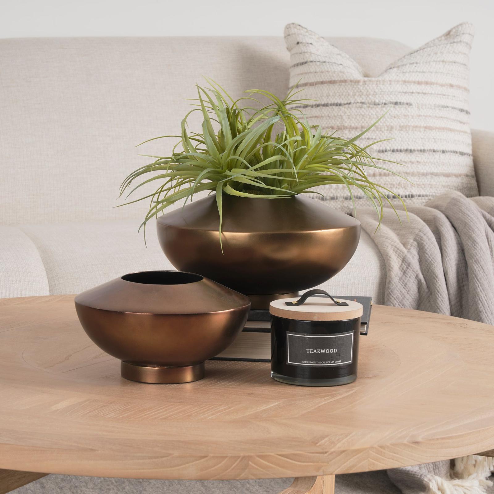 Mercana Quiana Gold Metal Vase