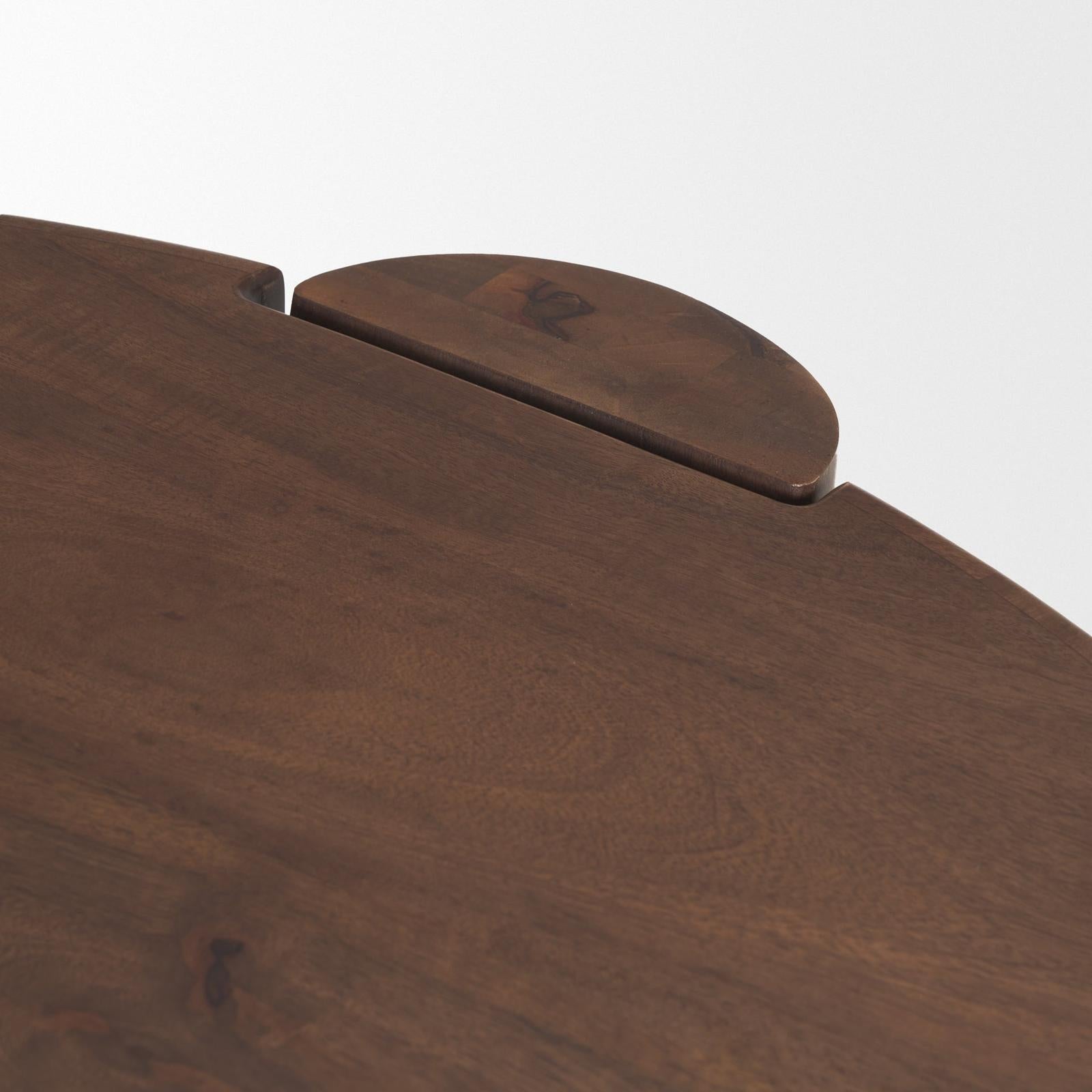Mercana Tammar Round Wood w/ Tapered Legs Coffee Table