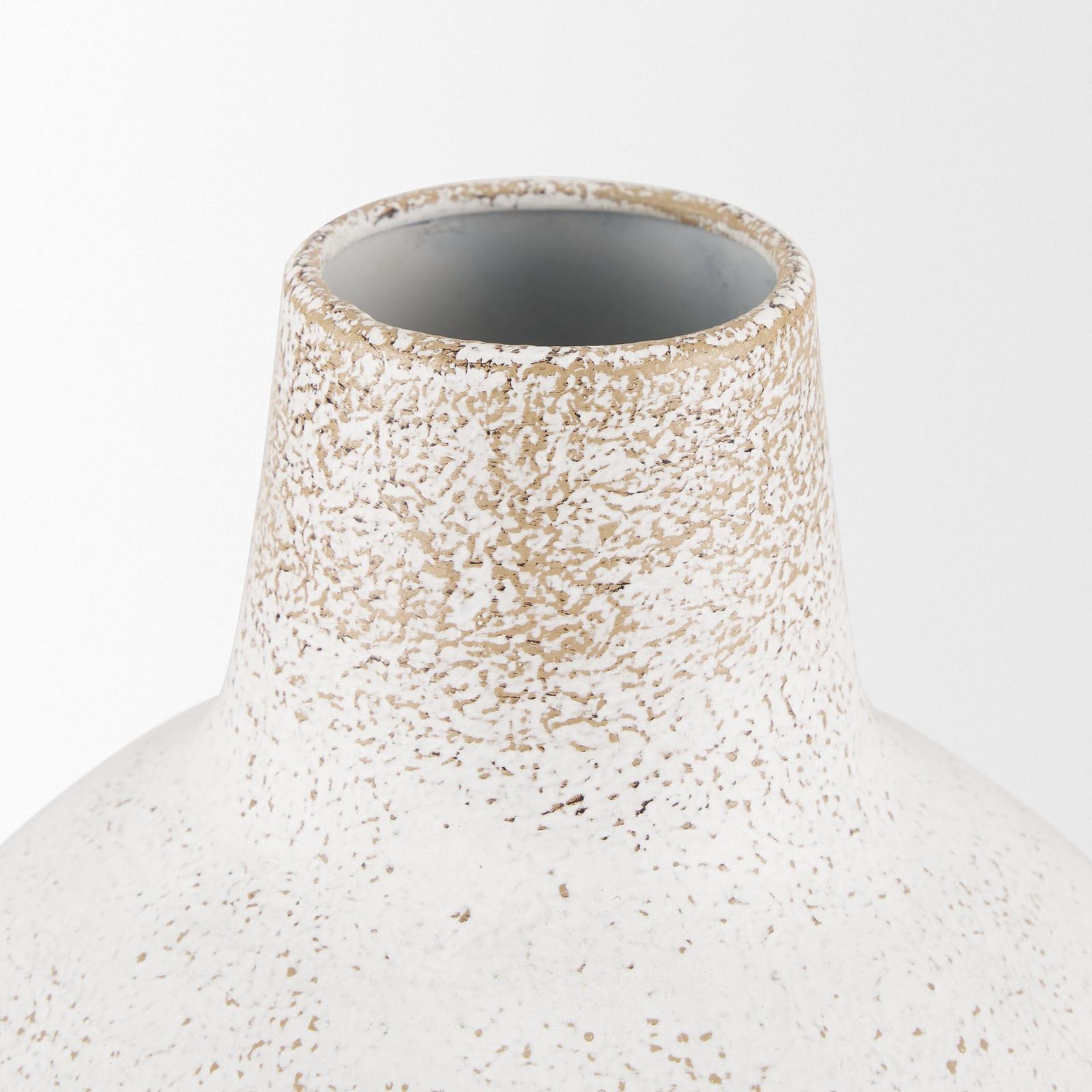 Mercana Tisha White W/ Terracotta Distressing Metal Vase