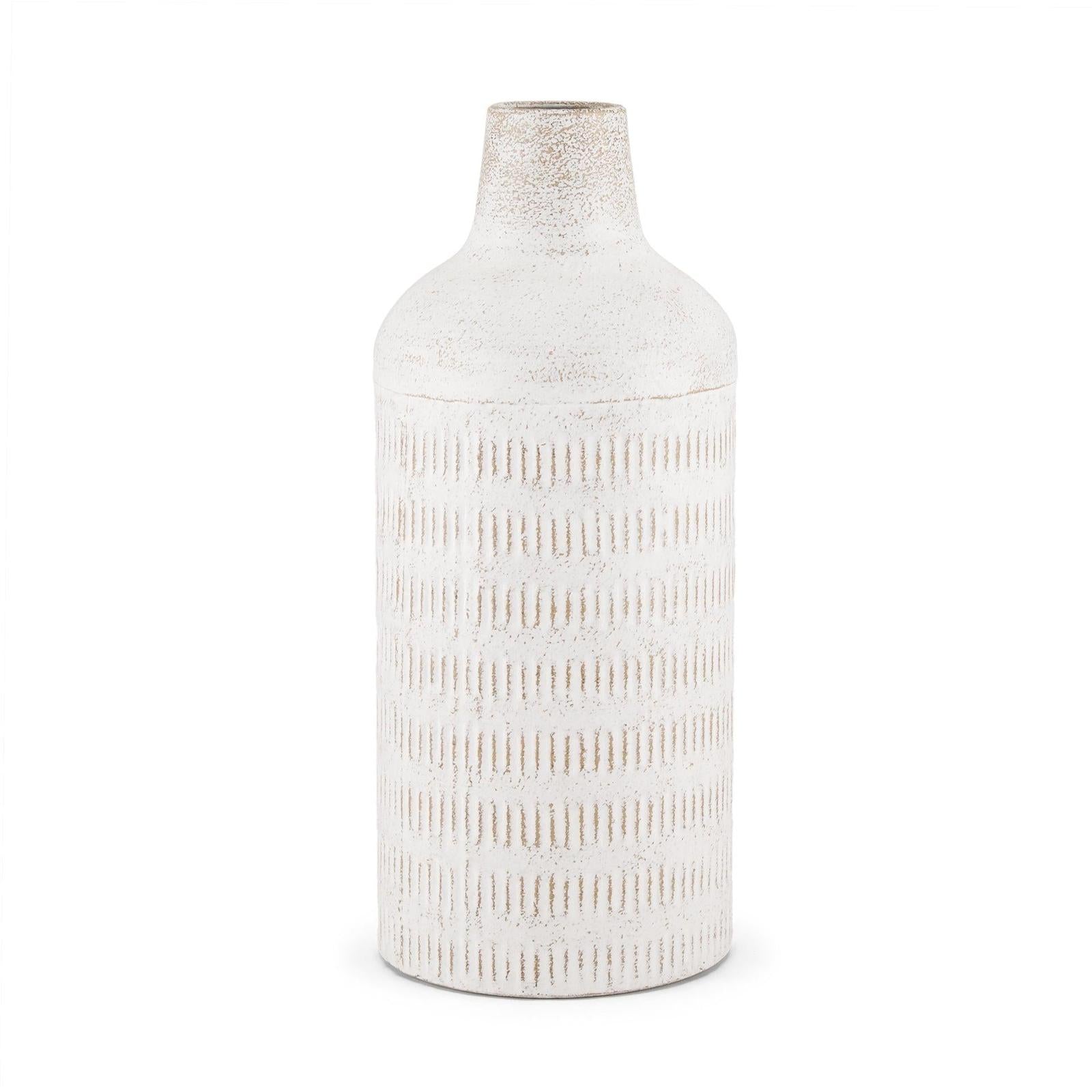 Mercana Tisha White W/ Terracotta Distressing Metal Vase