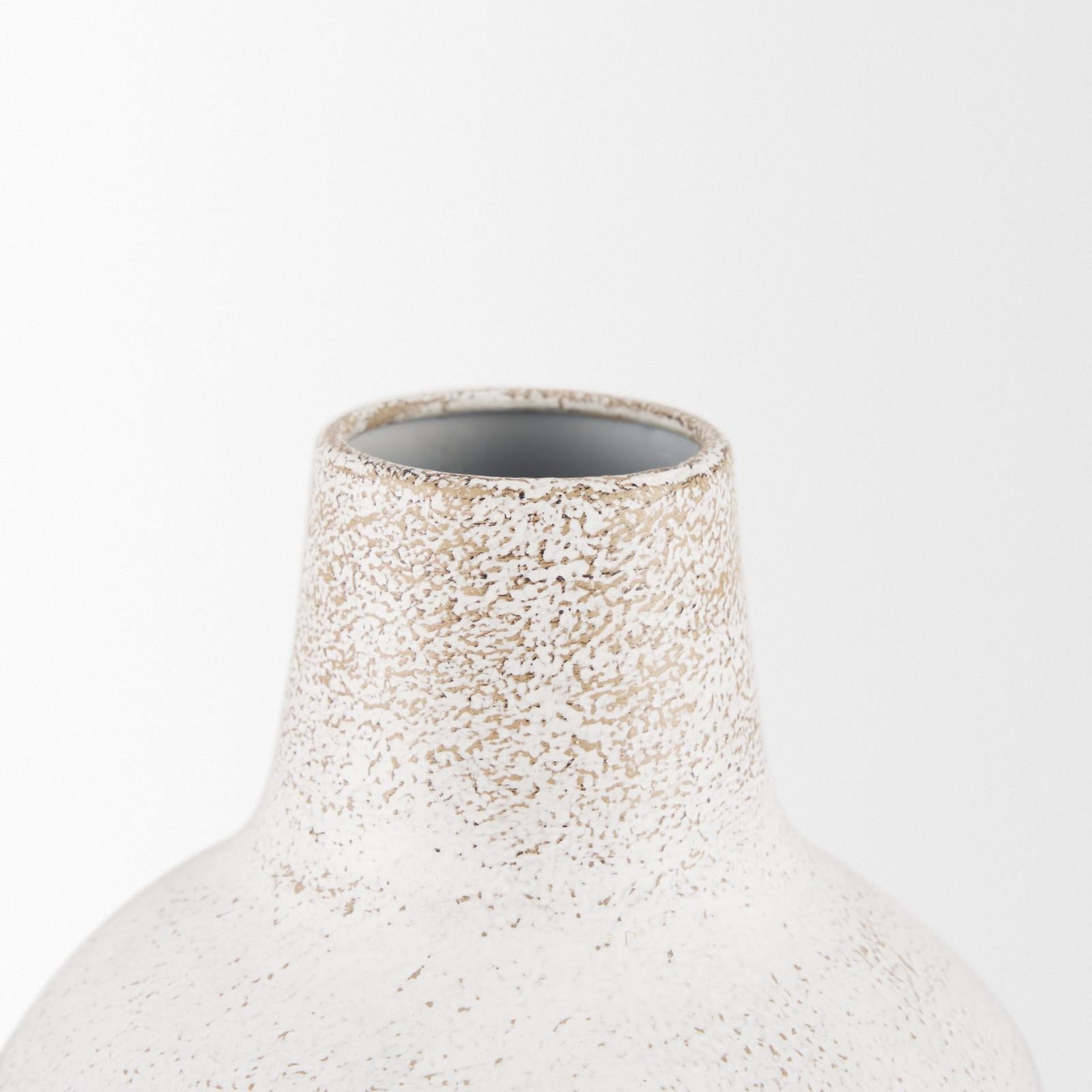 Mercana Tisha White W/ Terracotta Distressing Metal Vase