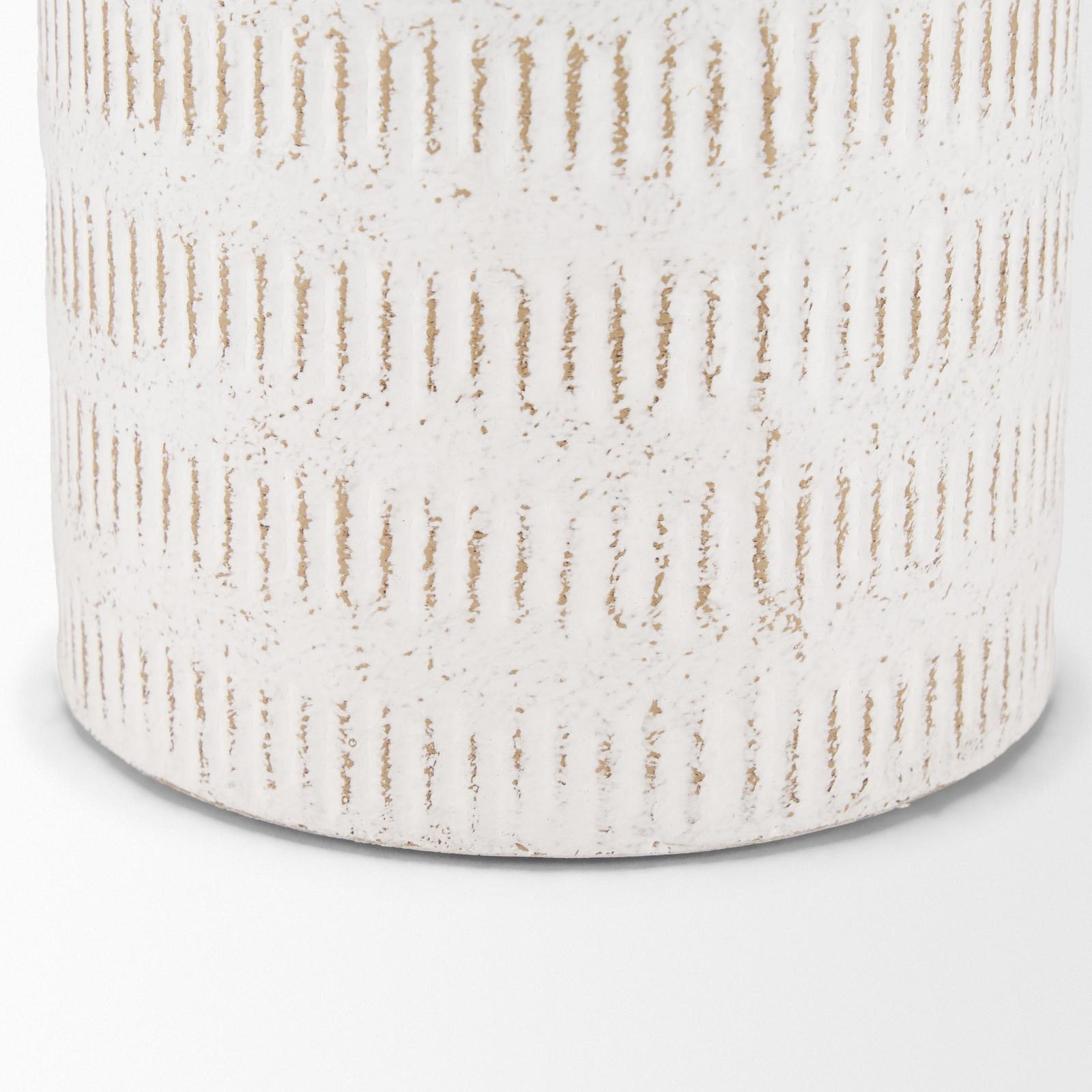 Mercana Tisha White W/ Terracotta Distressing Metal Vase
