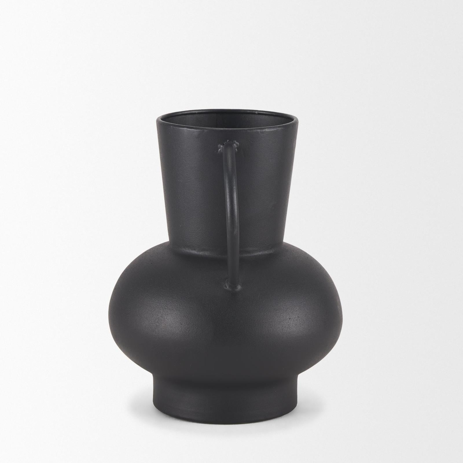 Mercana Tasya Matte Black Metal Vase