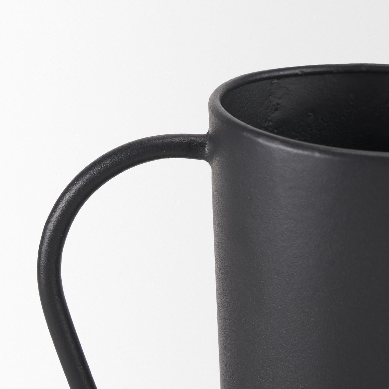Mercana Tasya Matte Black Metal Vase