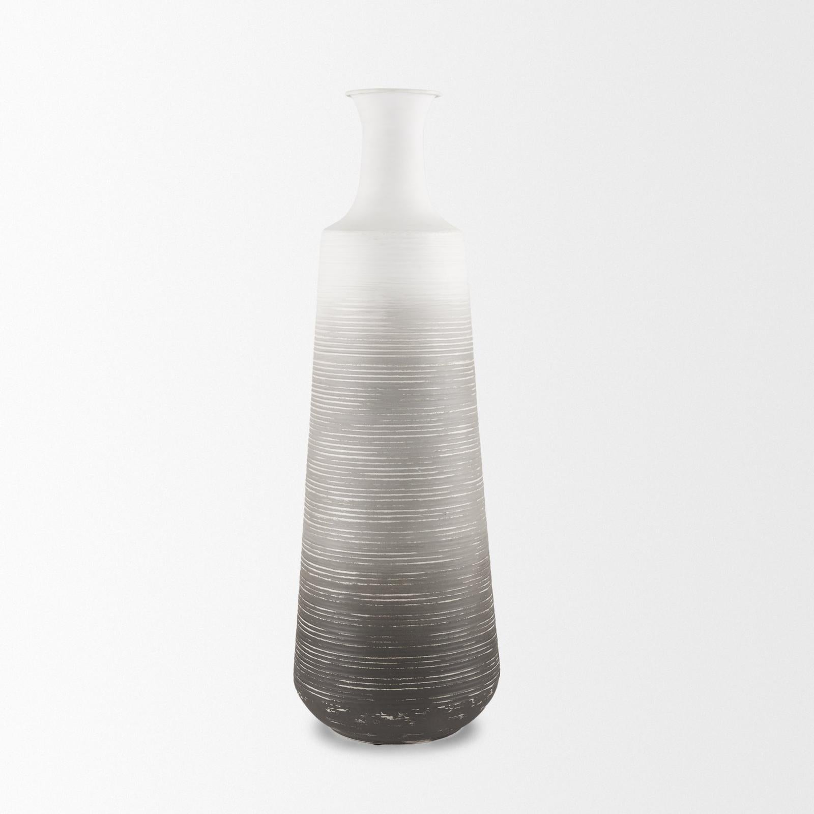Mercana Toru White w/ Grey Ombre Metal Vase