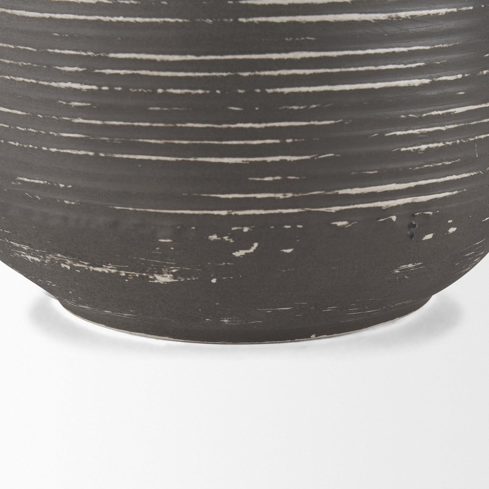 Mercana Toru White w/ Grey Ombre Metal Vase