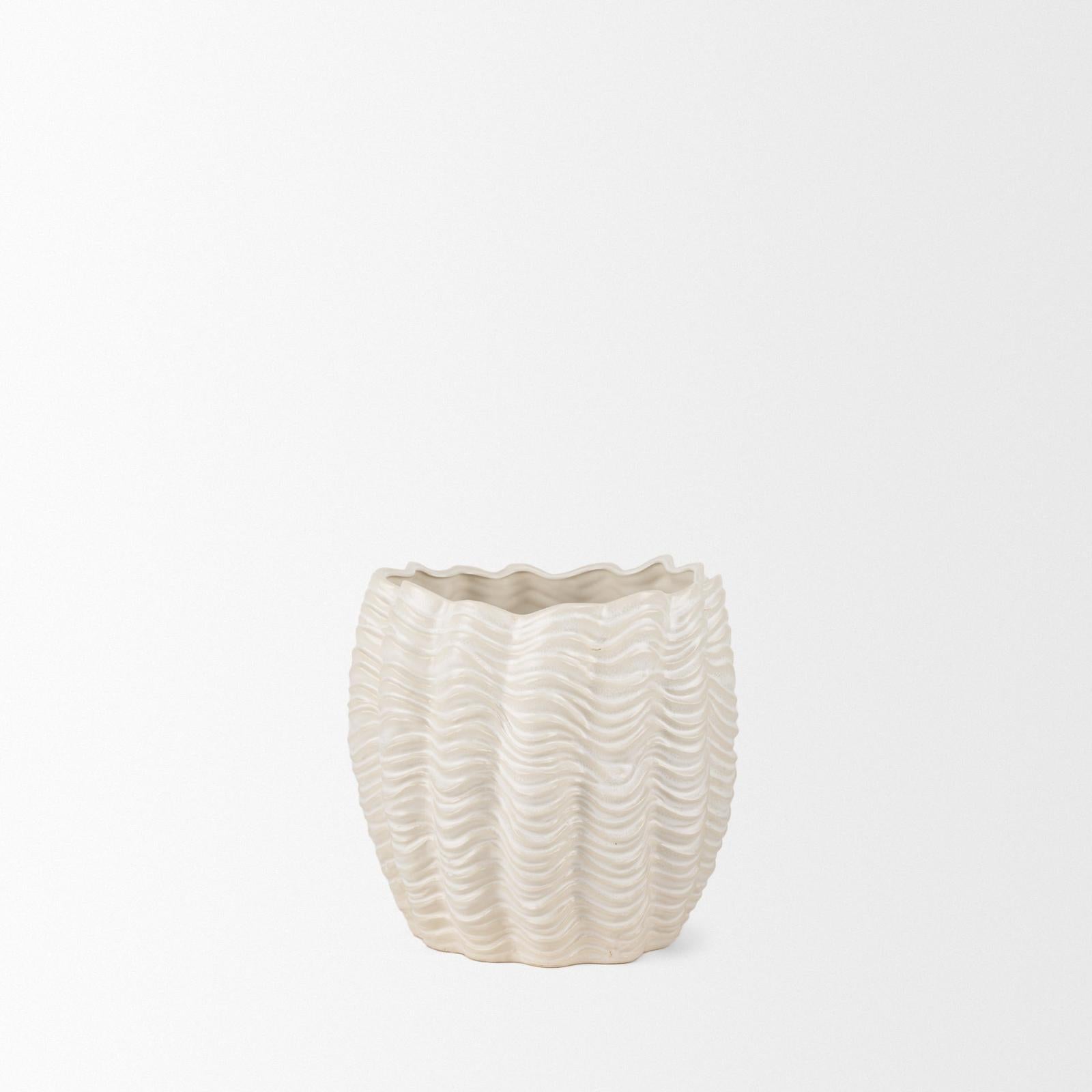 Mercana Velia Seashell Sculptural Cream Glazed Ceramic Vase Clearance