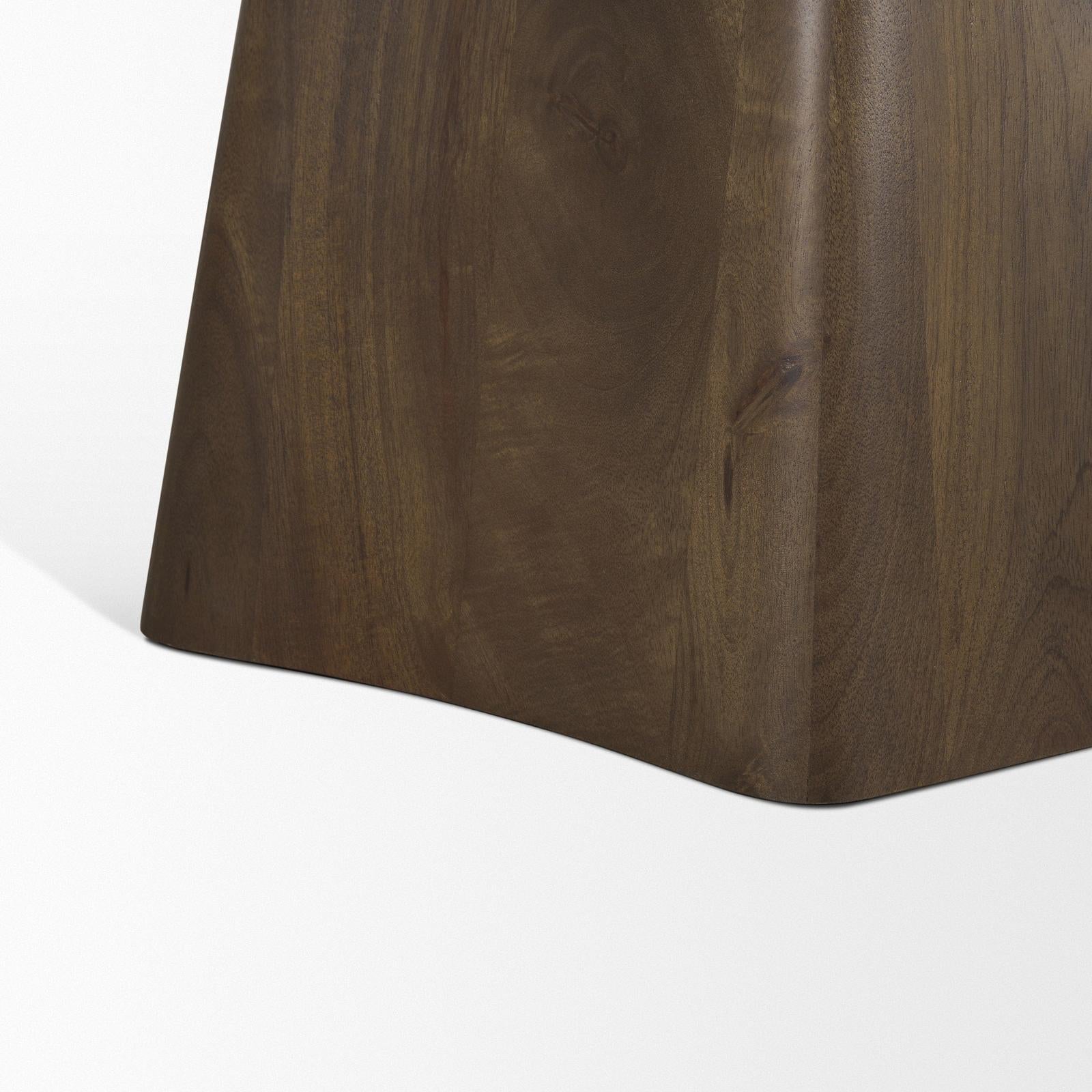 Mercana Jovani Round Dining Table