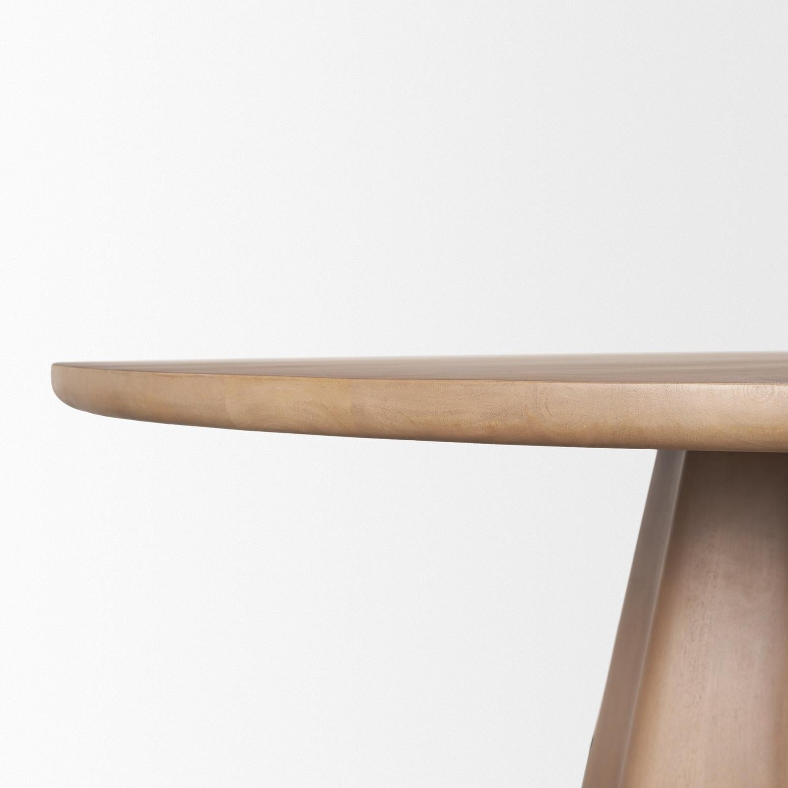 Mercana Jovani Round Dining Table