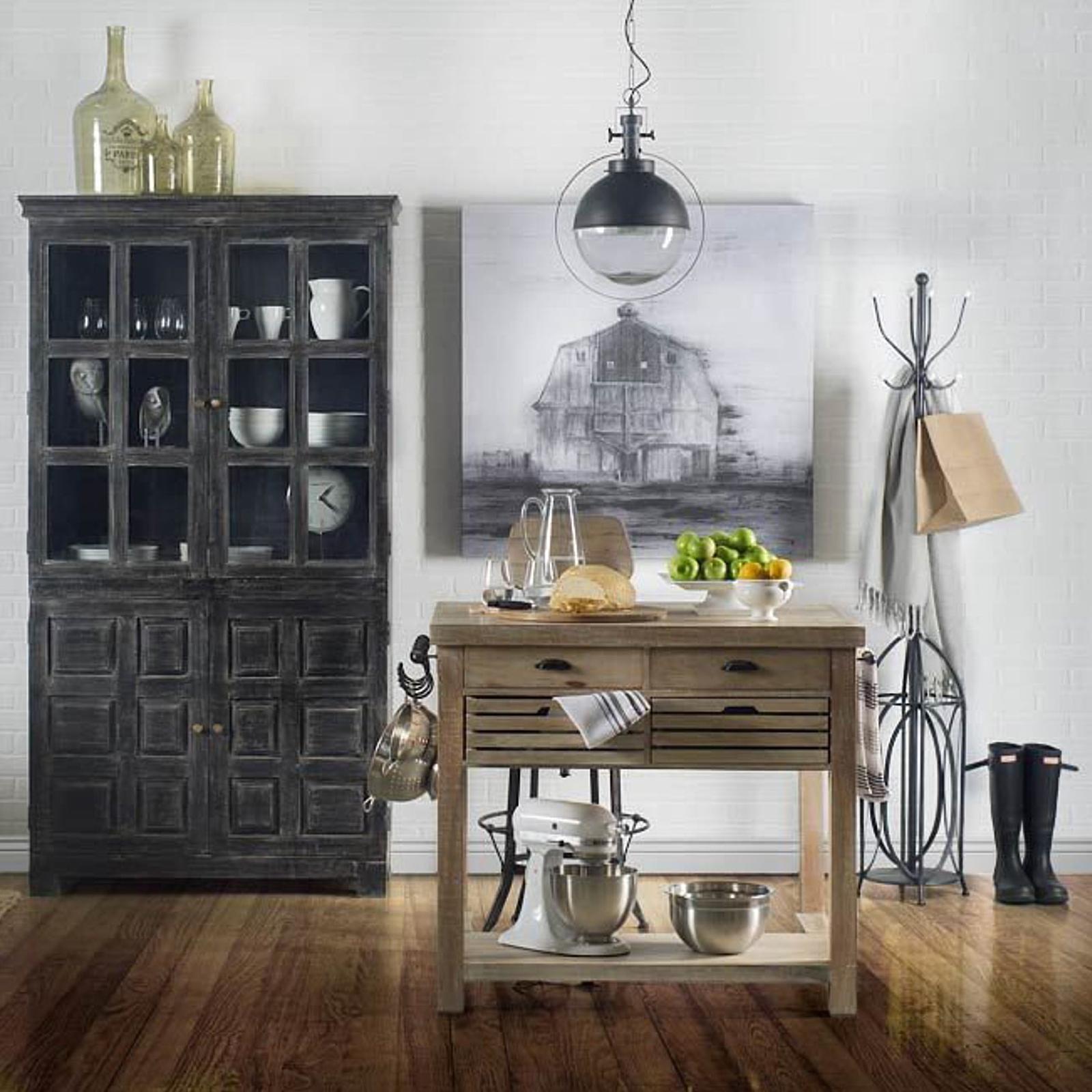 Mercana Leighton Pendant Light
