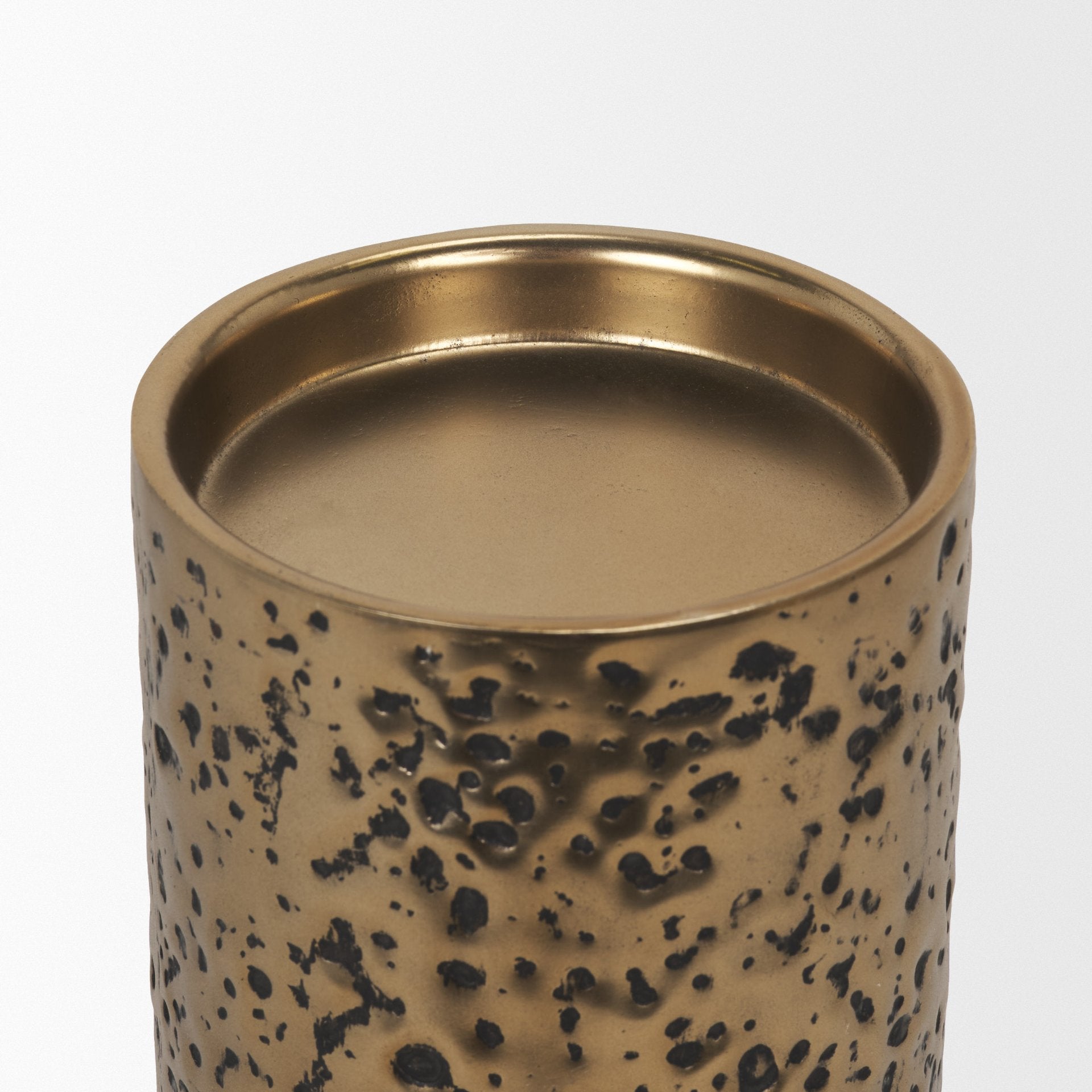 Mercana Akira Metal Pillar Candle Holder