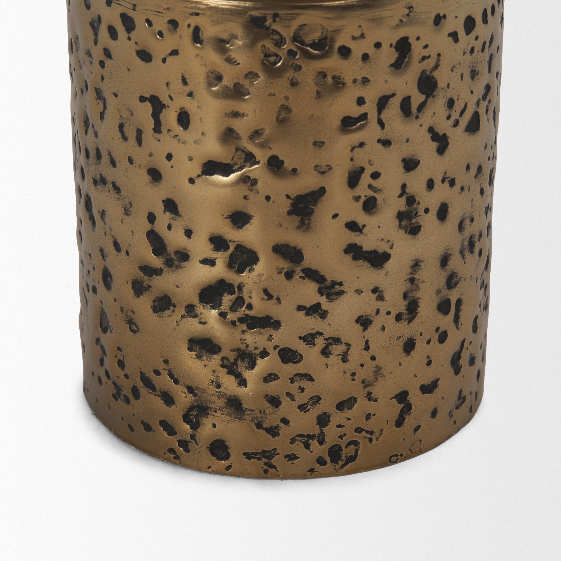 Mercana Akira Metal Pillar Candle Holder